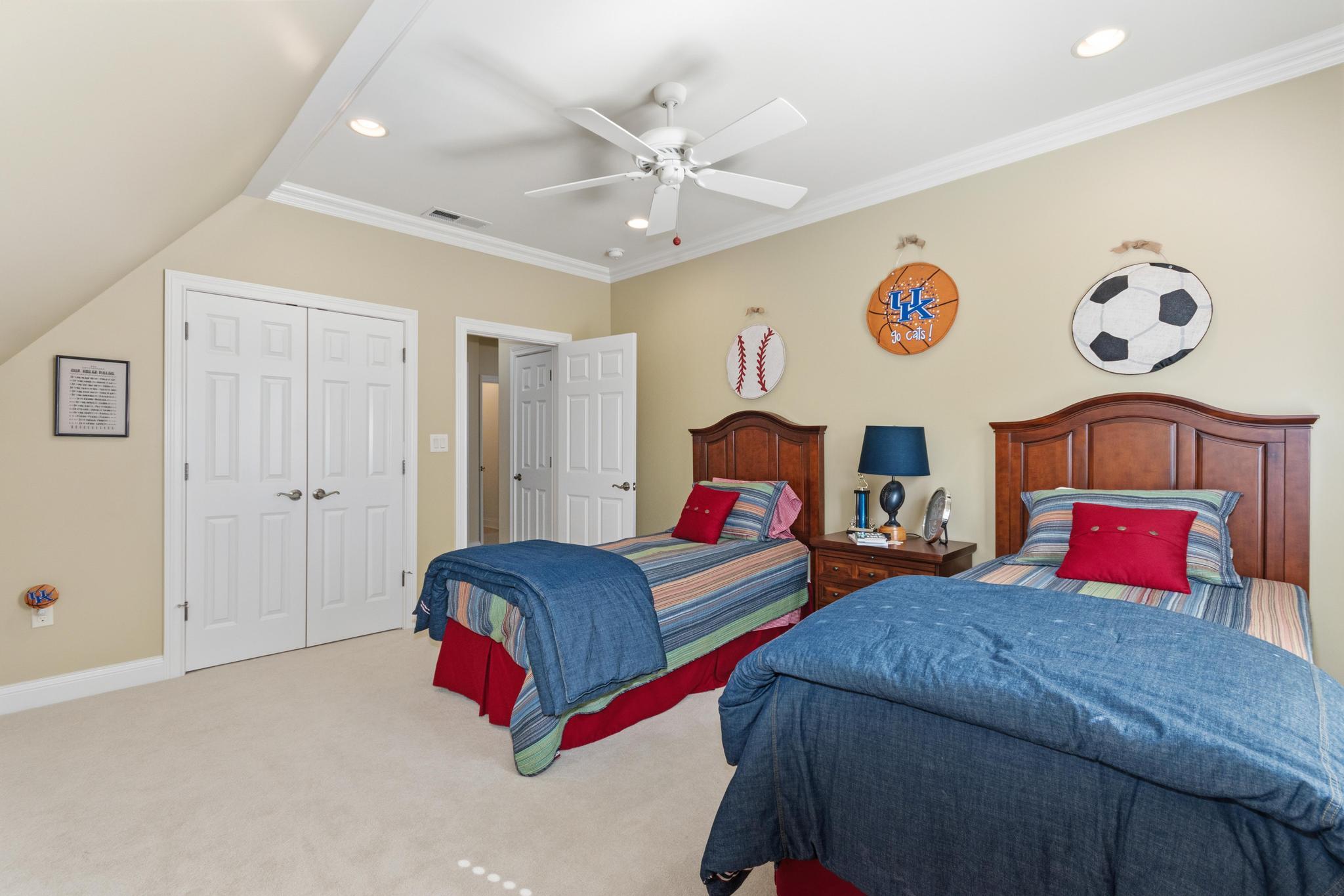 6330 Burchell Cove Property Photo 23