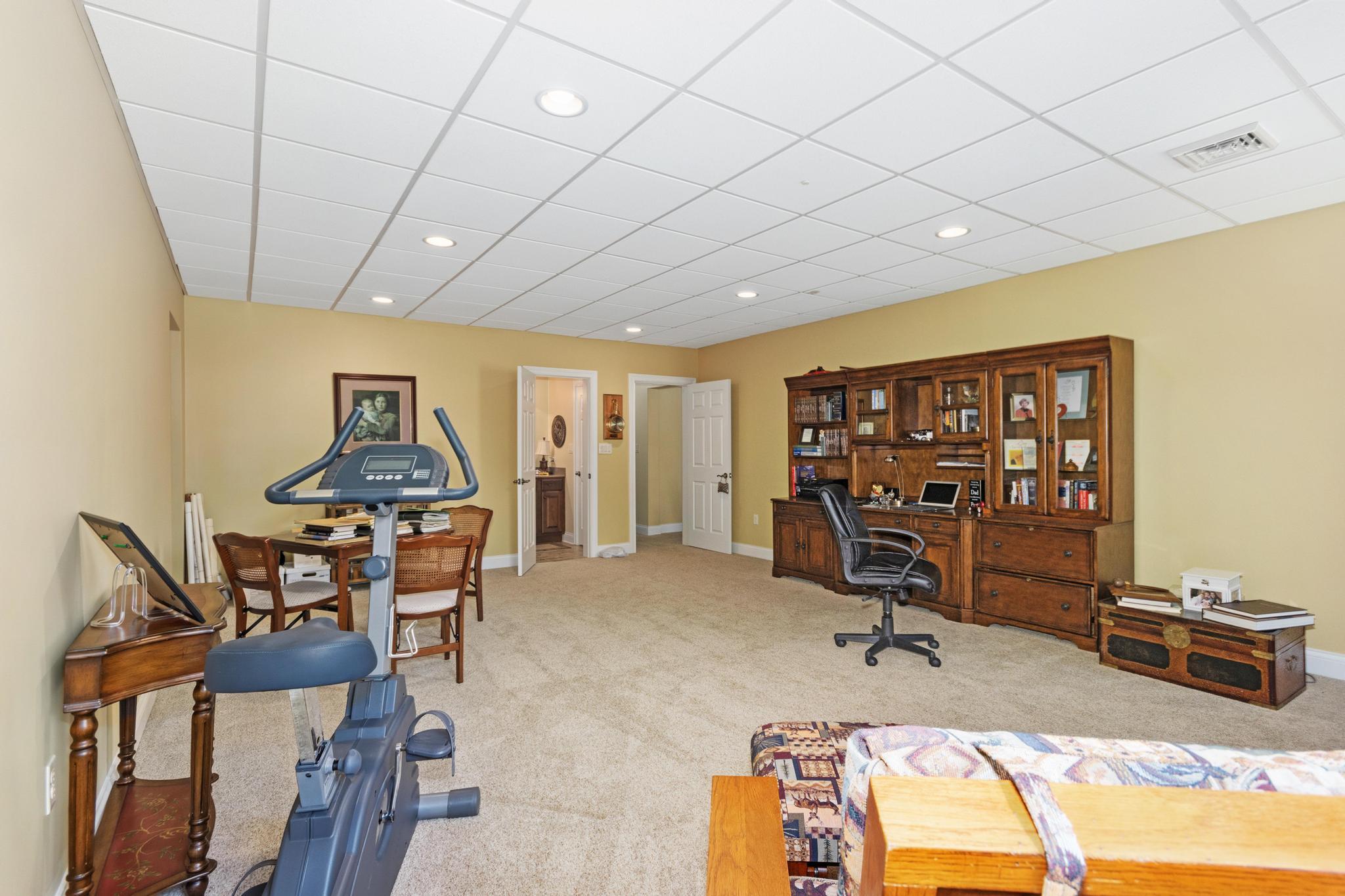 6330 Burchell Cove Property Photo 31