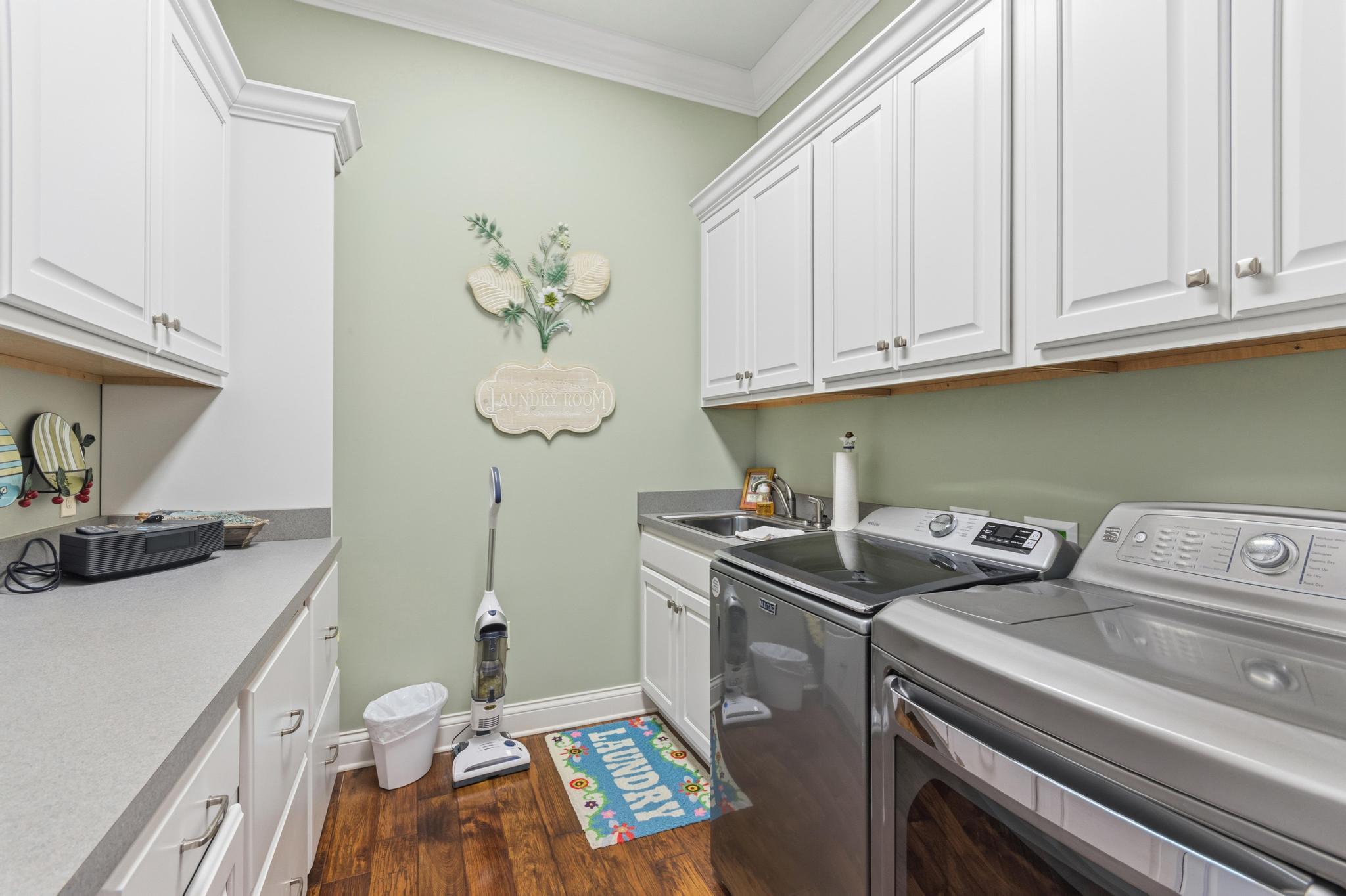 6330 Burchell Cove Property Photo 34