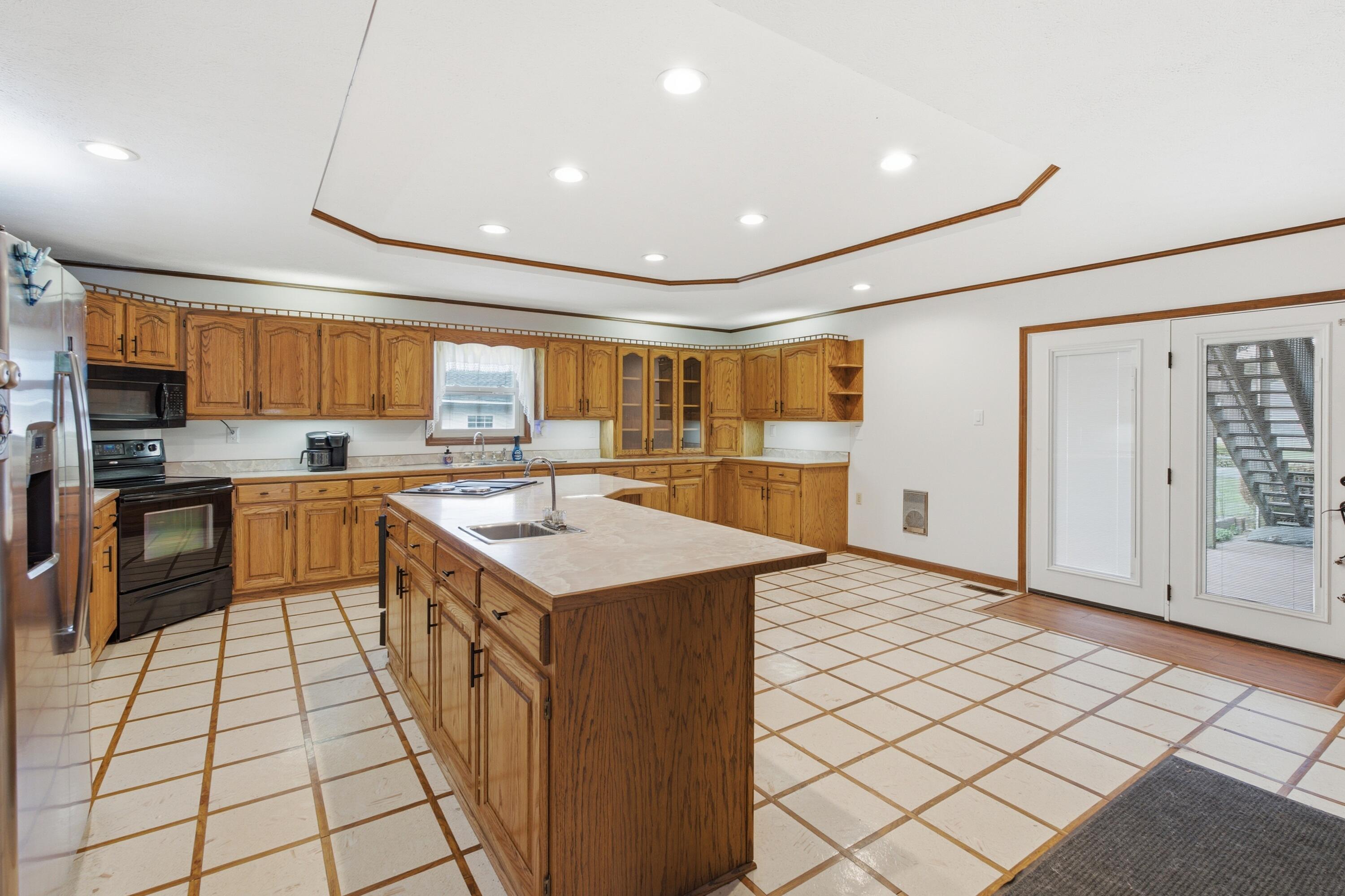 205 Sharon Drive Property Photo 15