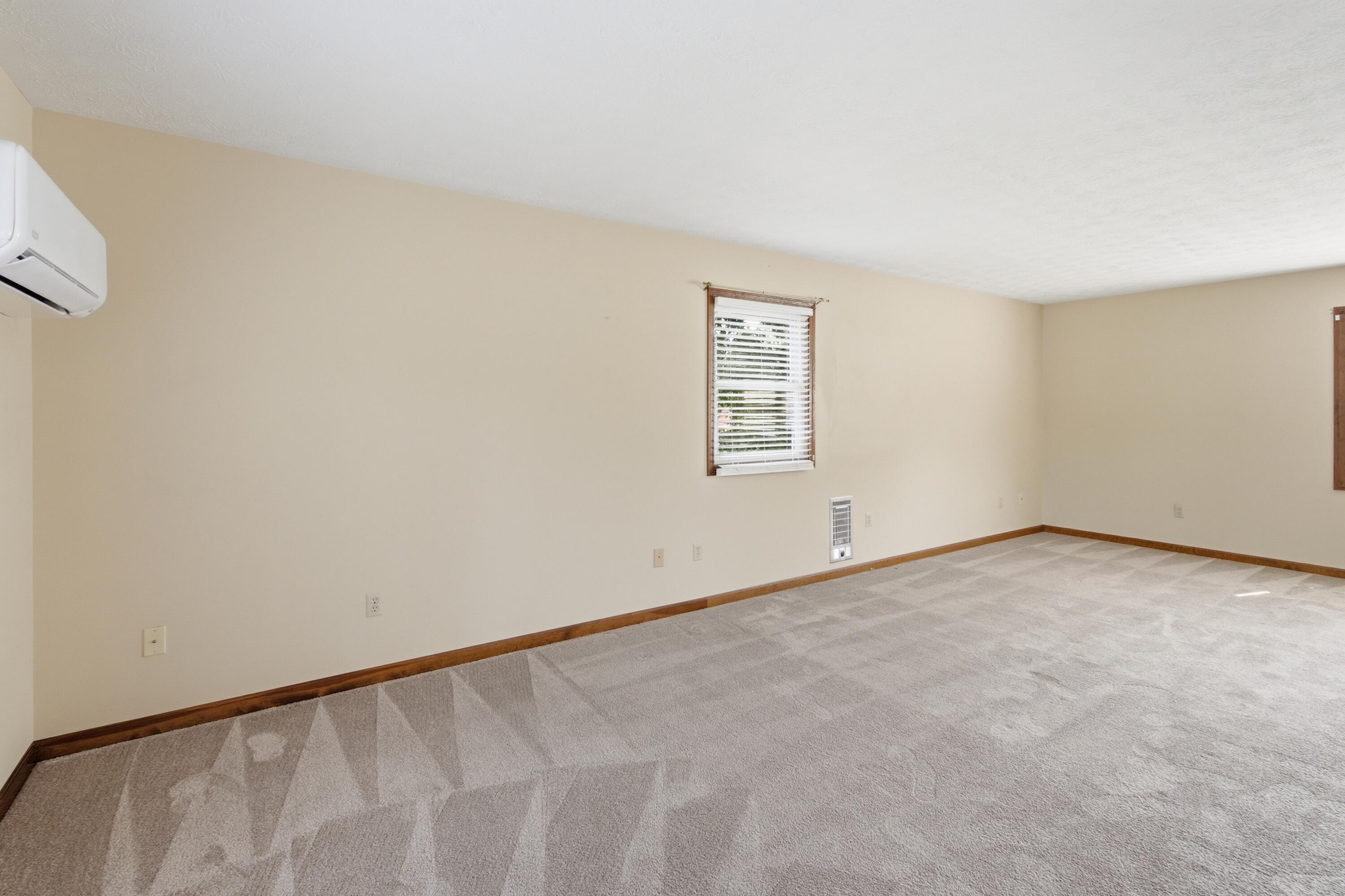205 Sharon Drive Property Photo 24