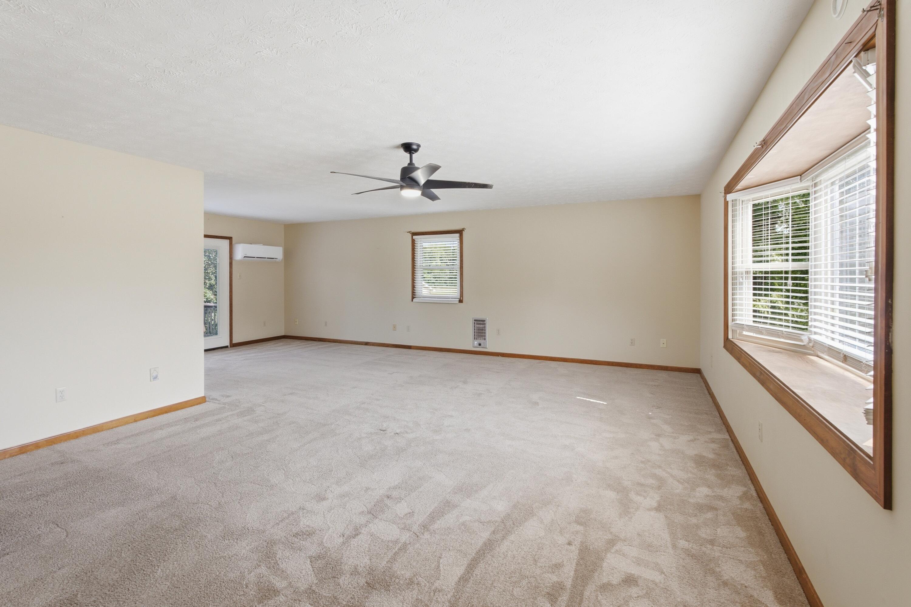 205 Sharon Drive Property Photo 25