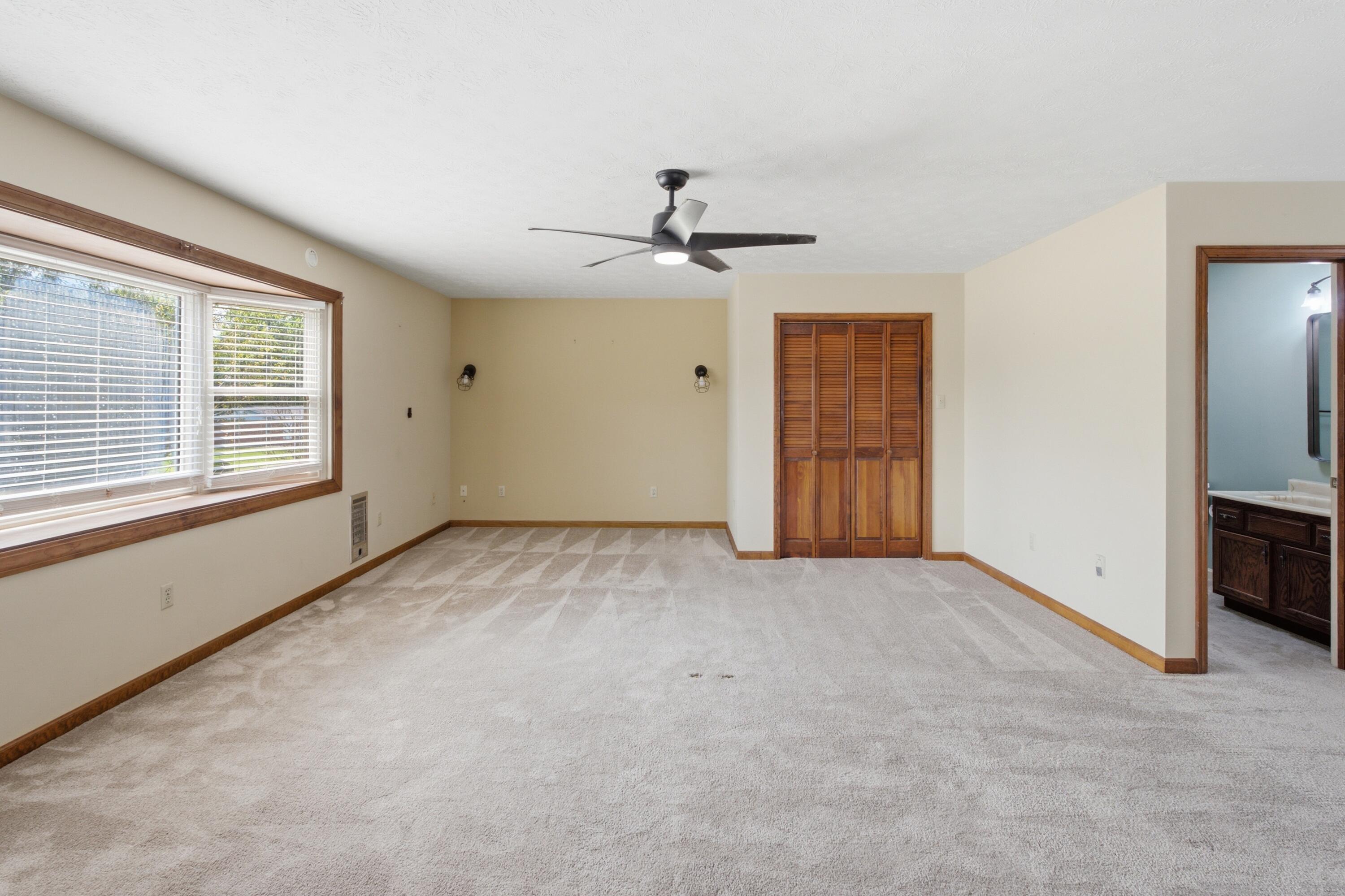205 Sharon Drive Property Photo 27