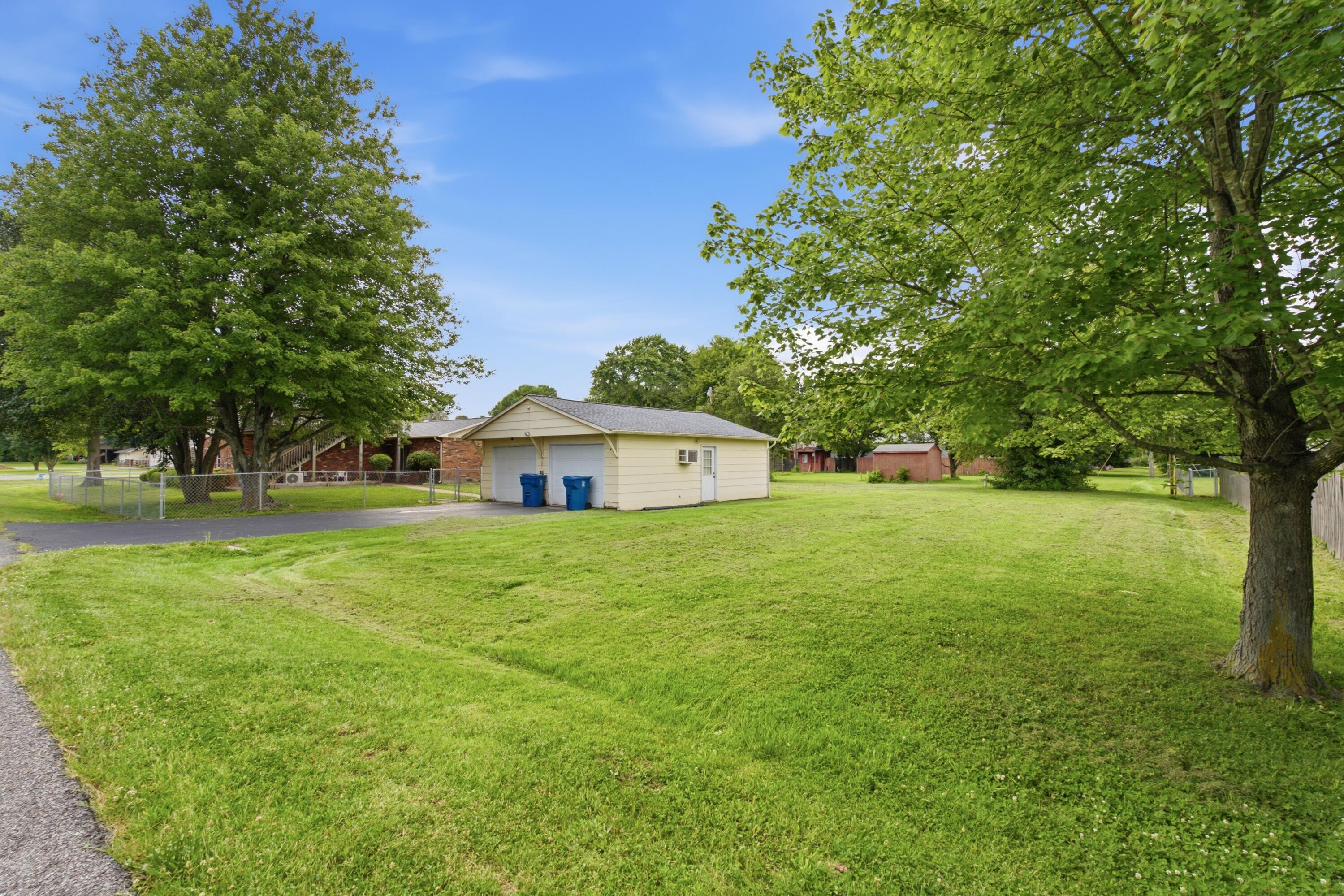 205 Sharon Drive Property Photo 37