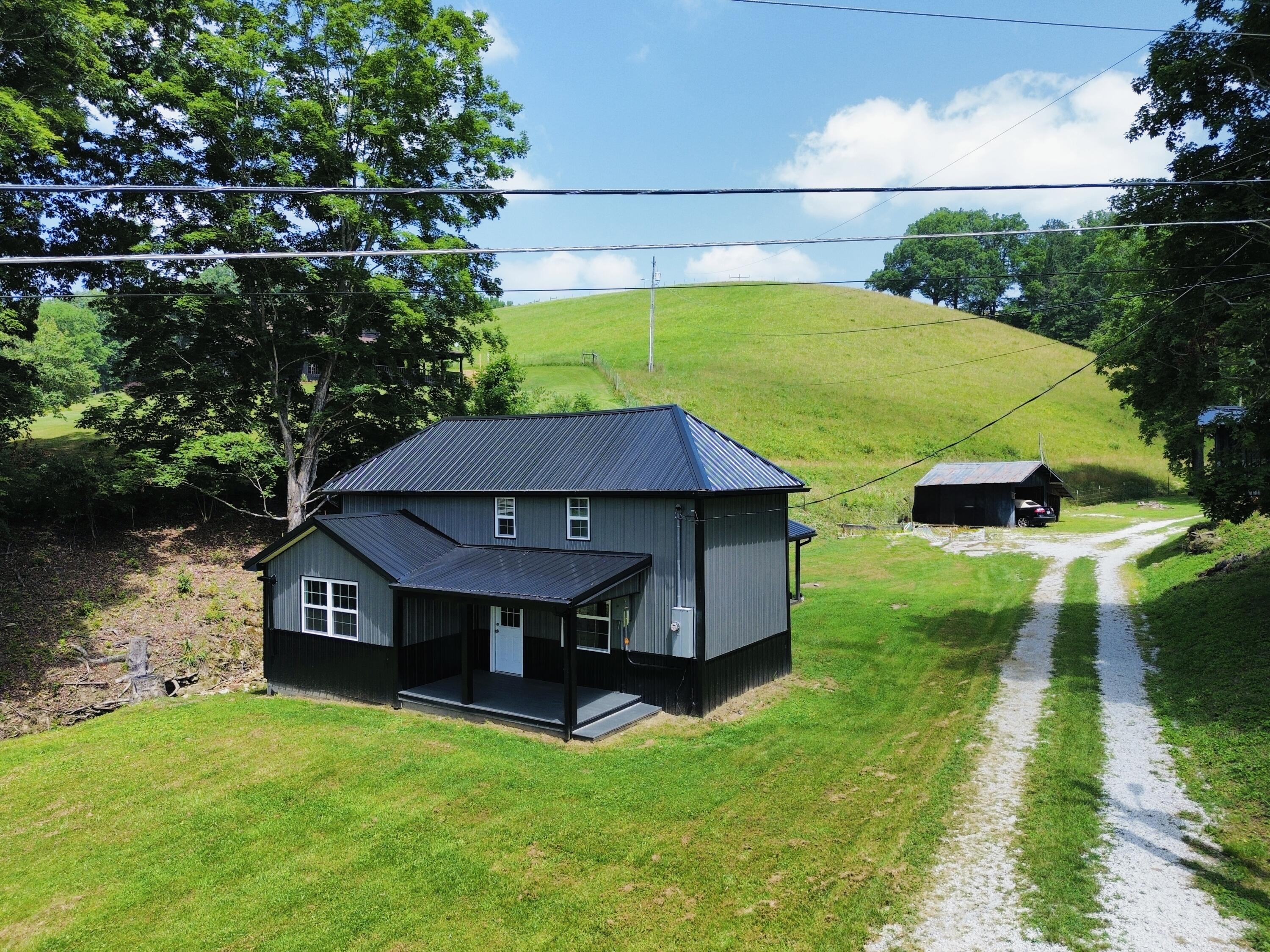 434 Ky-1024 Property Photo 3