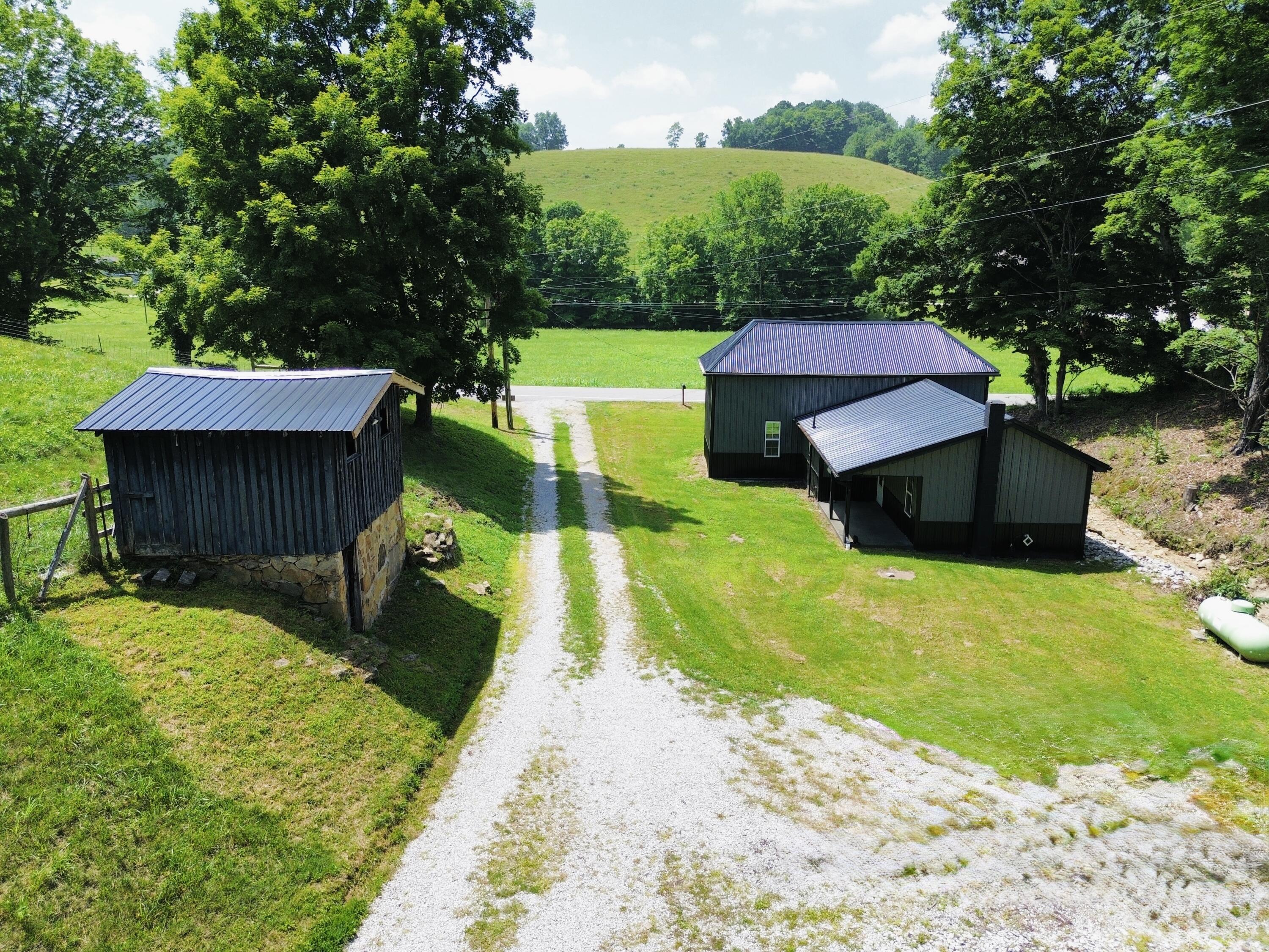 434 Ky-1024 Property Photo 6
