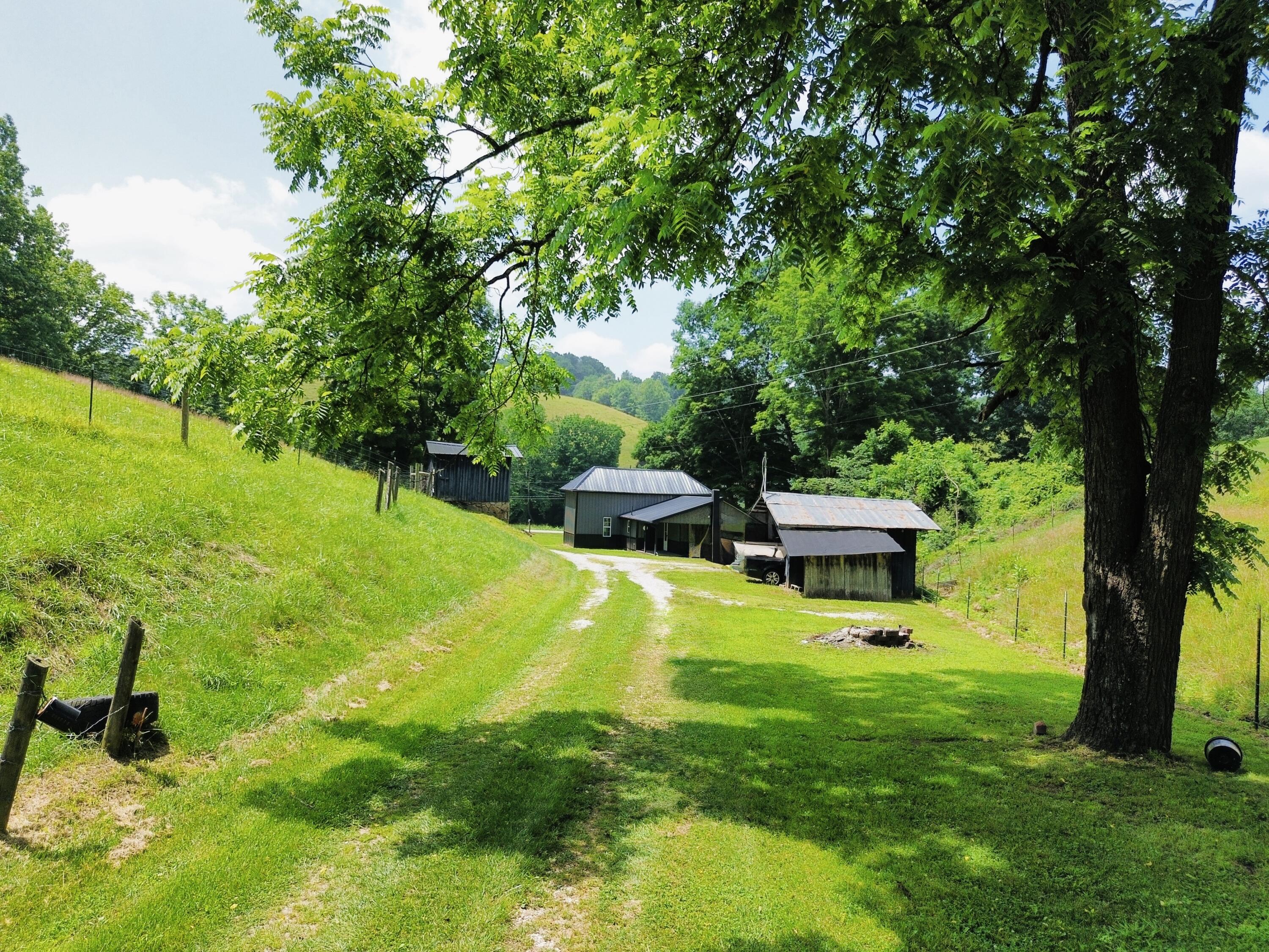 434 Ky-1024 Property Photo 11