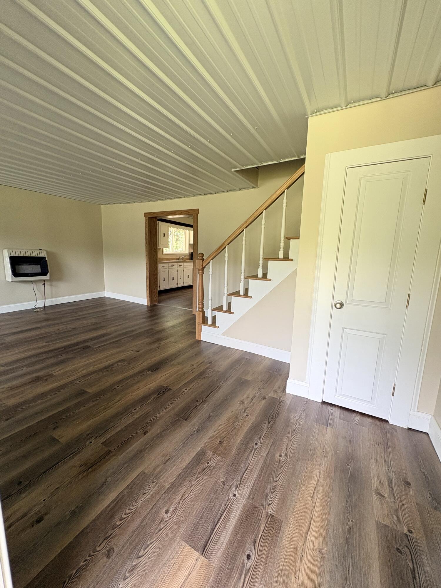 434 Ky-1024 Property Photo 19