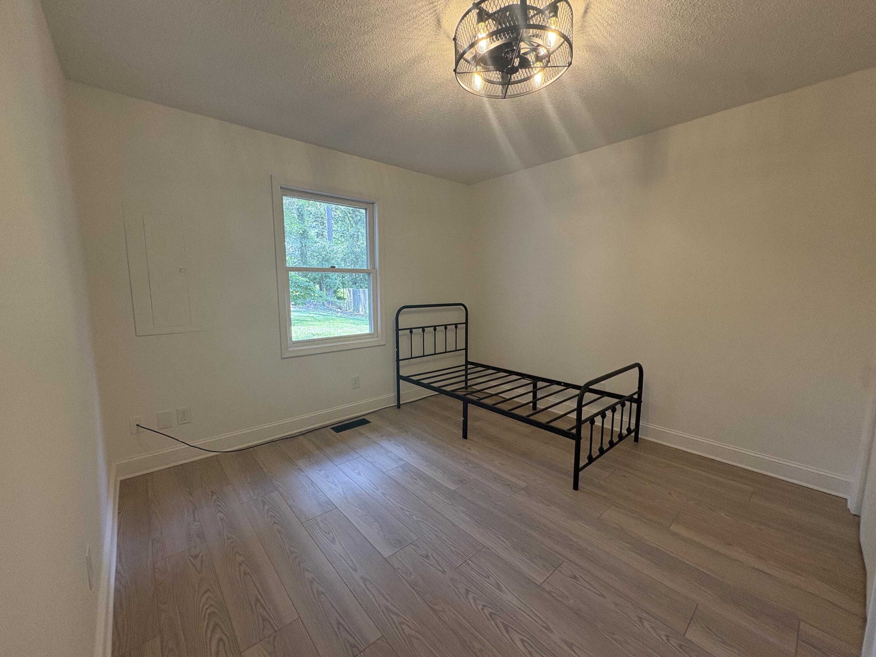 6015 Oakhaven Drive Property Photo 14