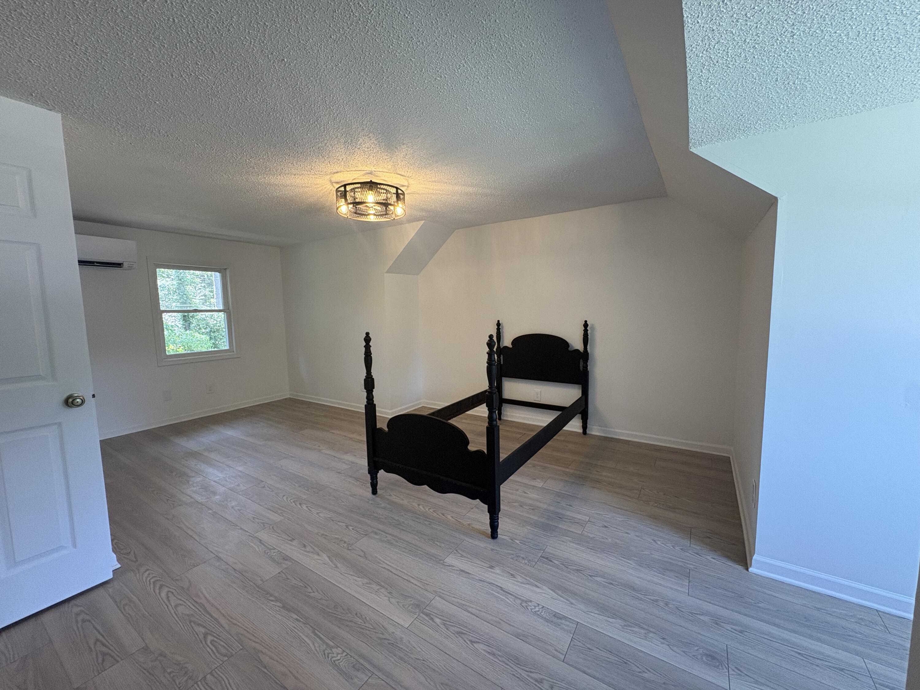 6015 Oakhaven Drive Property Photo 19