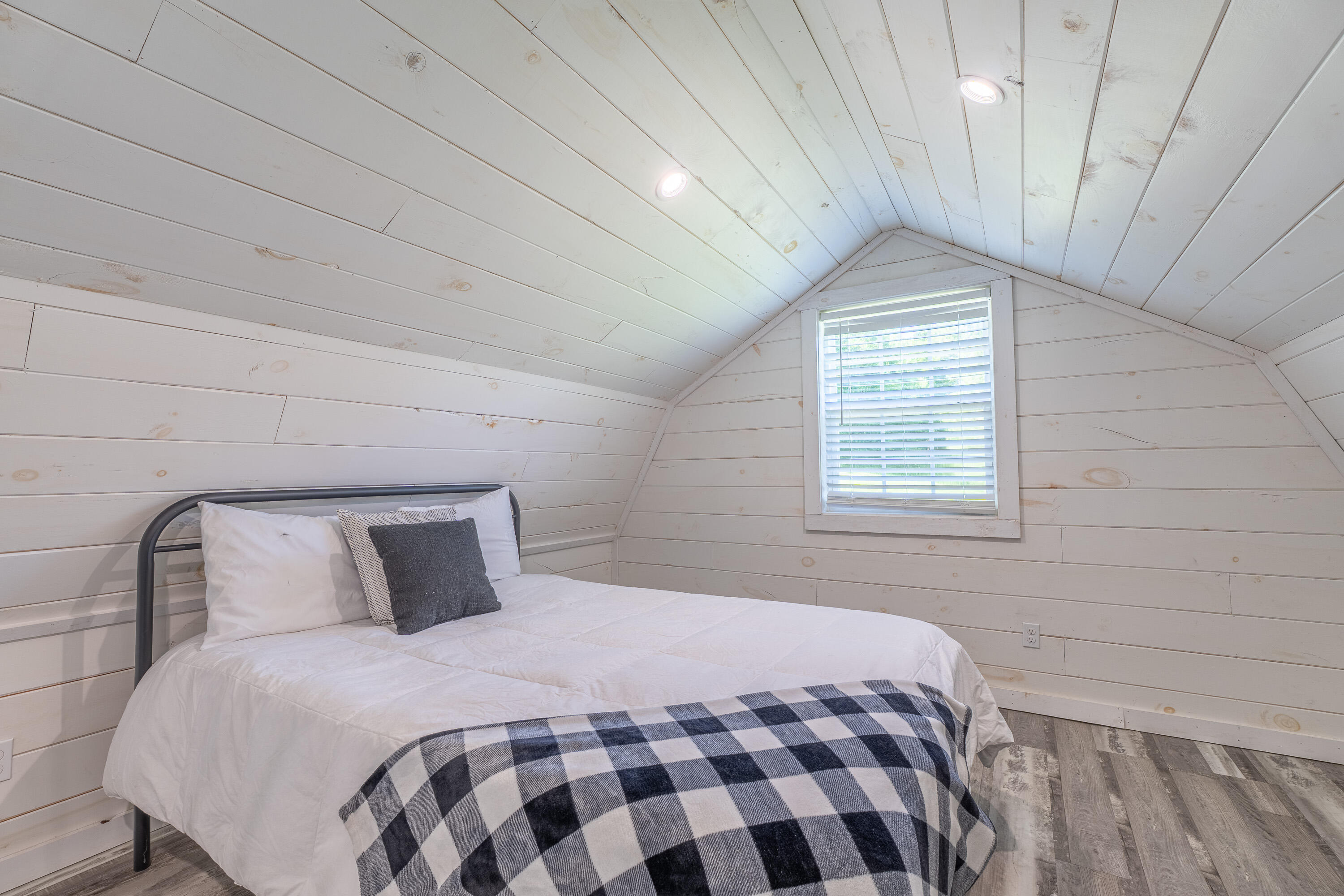 5192 Highway 1619 Property Photo 20