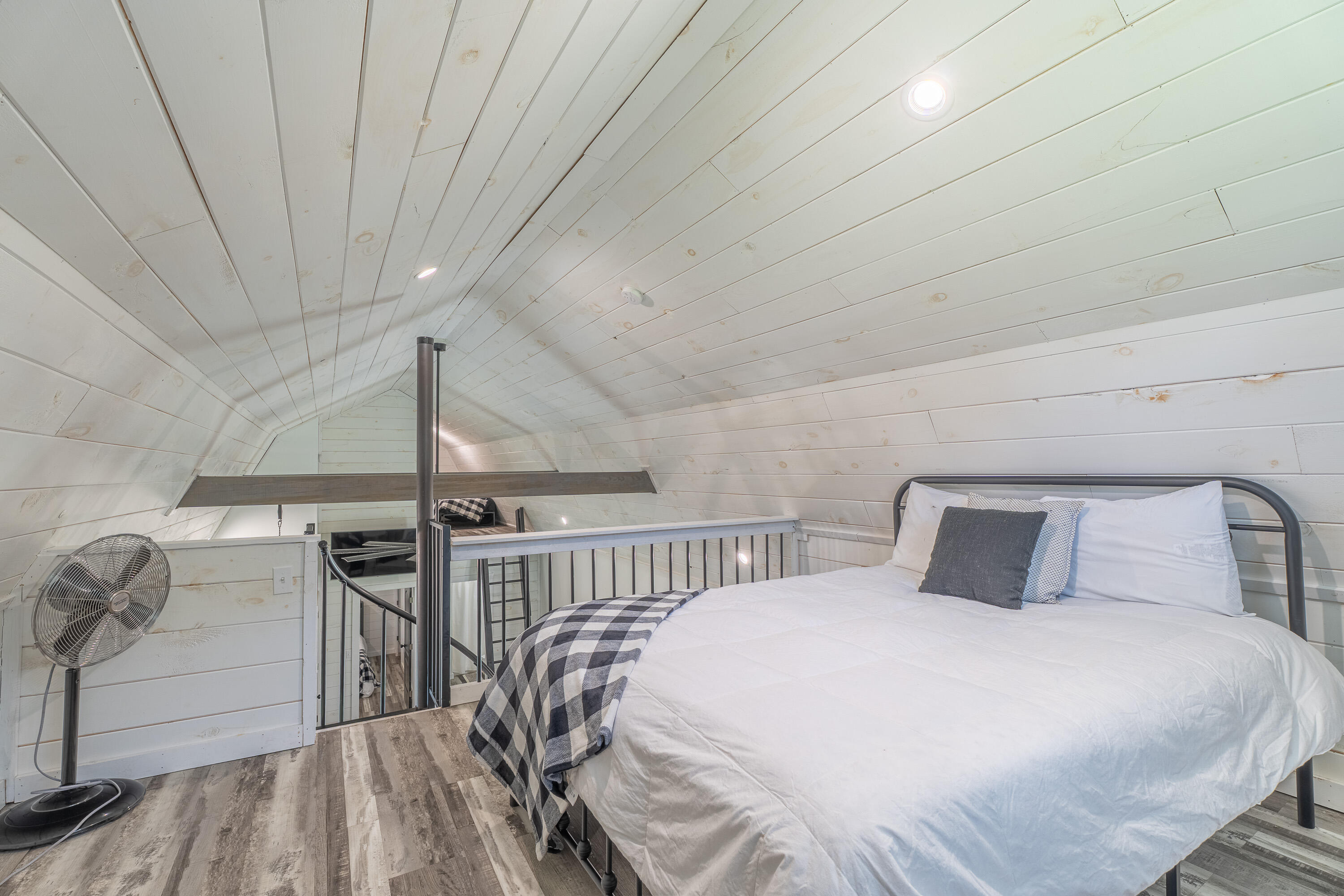 5192 Highway 1619 Property Photo 21