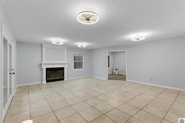 434 Bayshore Drive Property Photo 8