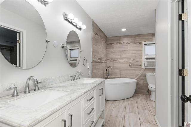 434 Bayshore Drive Property Photo 13