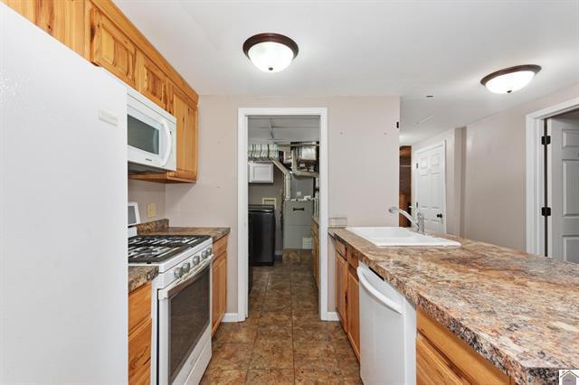 434 Bayshore Drive Property Photo 28