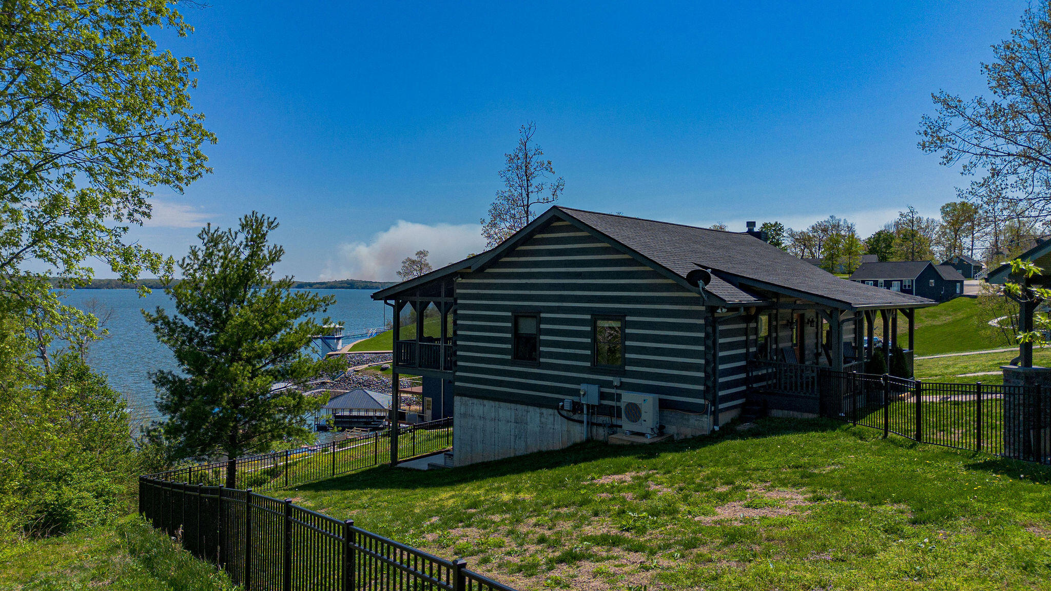 458 Sherwood Drive Property Photo 6