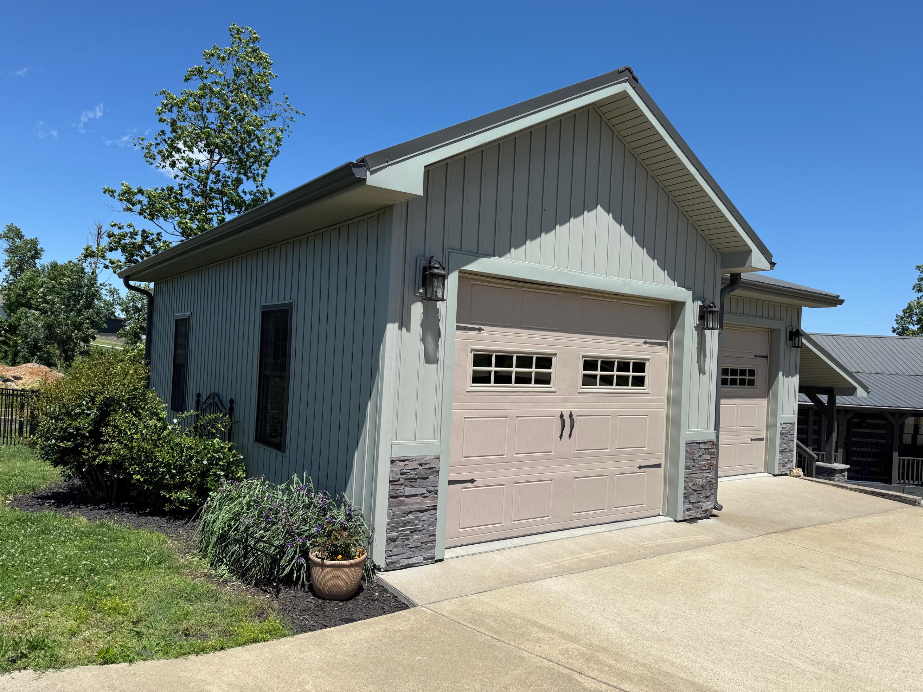 458 Sherwood Drive Property Photo 44