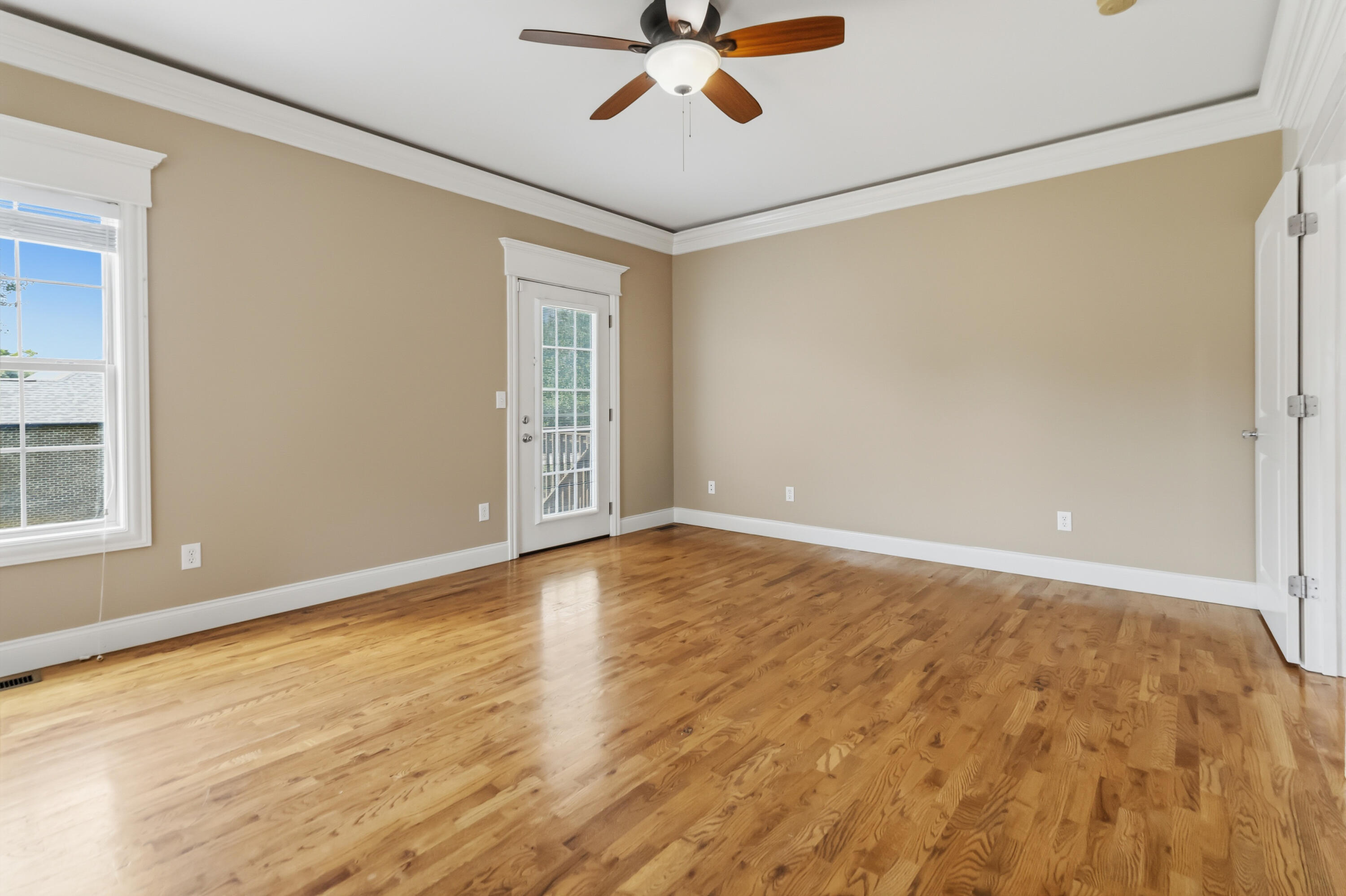211 White Tail Run Property Photo 25