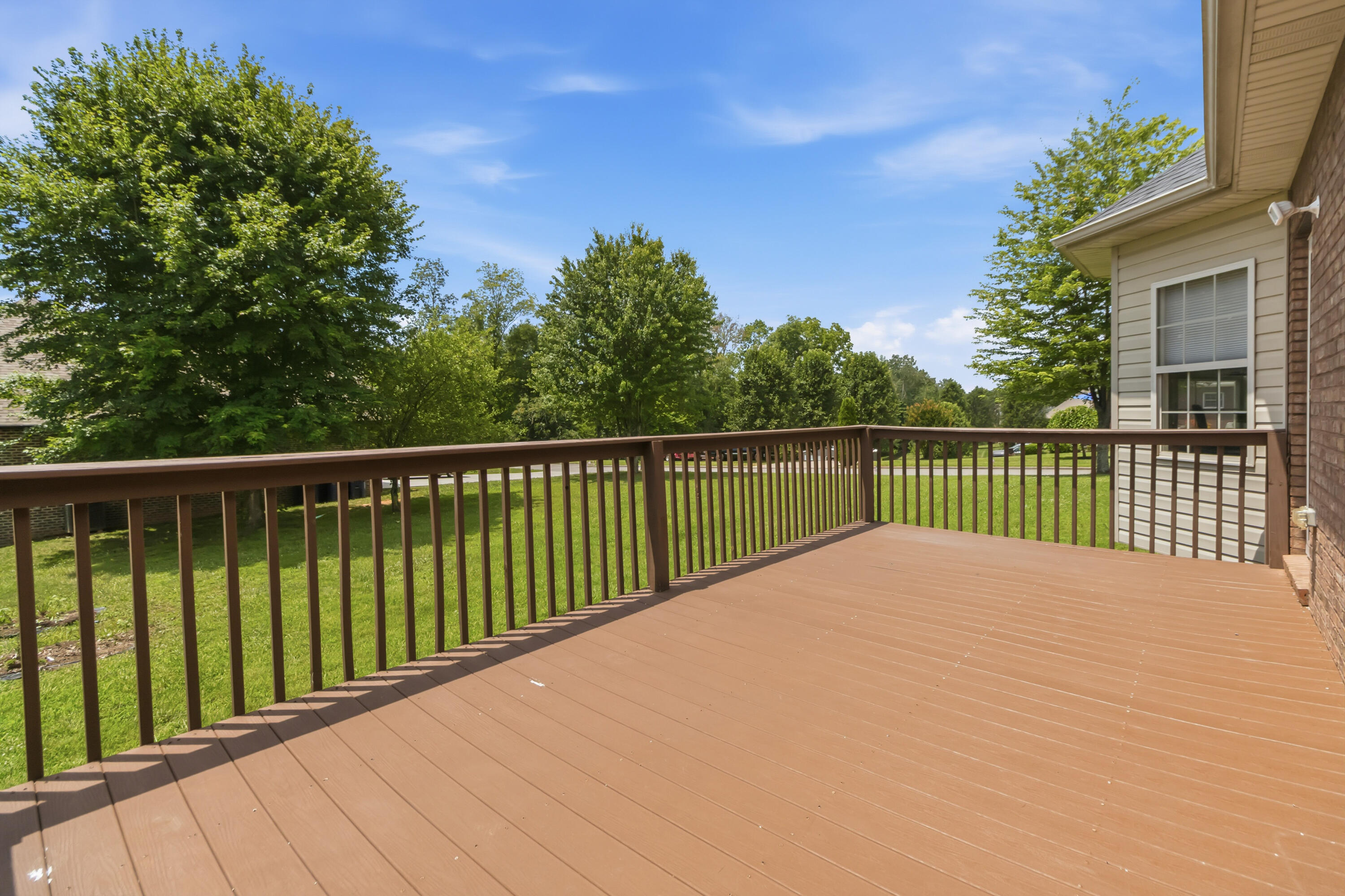 211 White Tail Run Property Photo 47