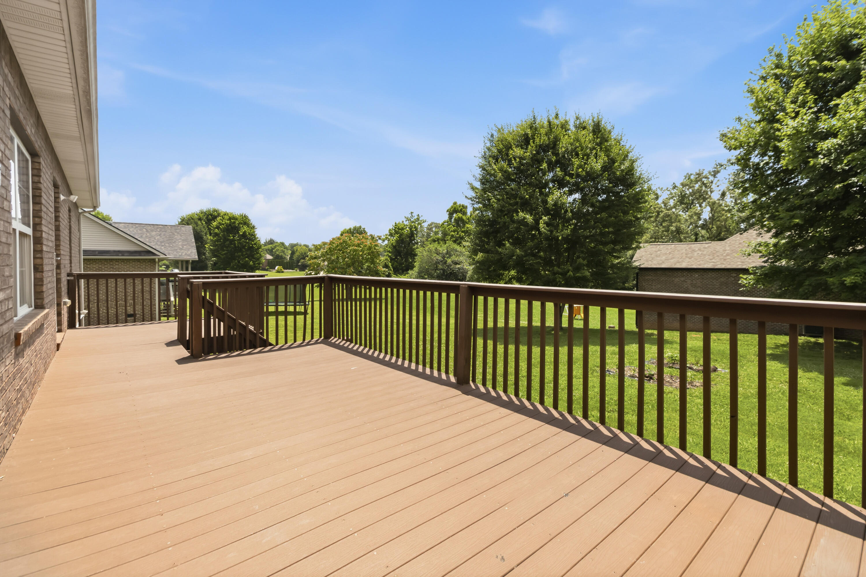 211 White Tail Run Property Photo 48
