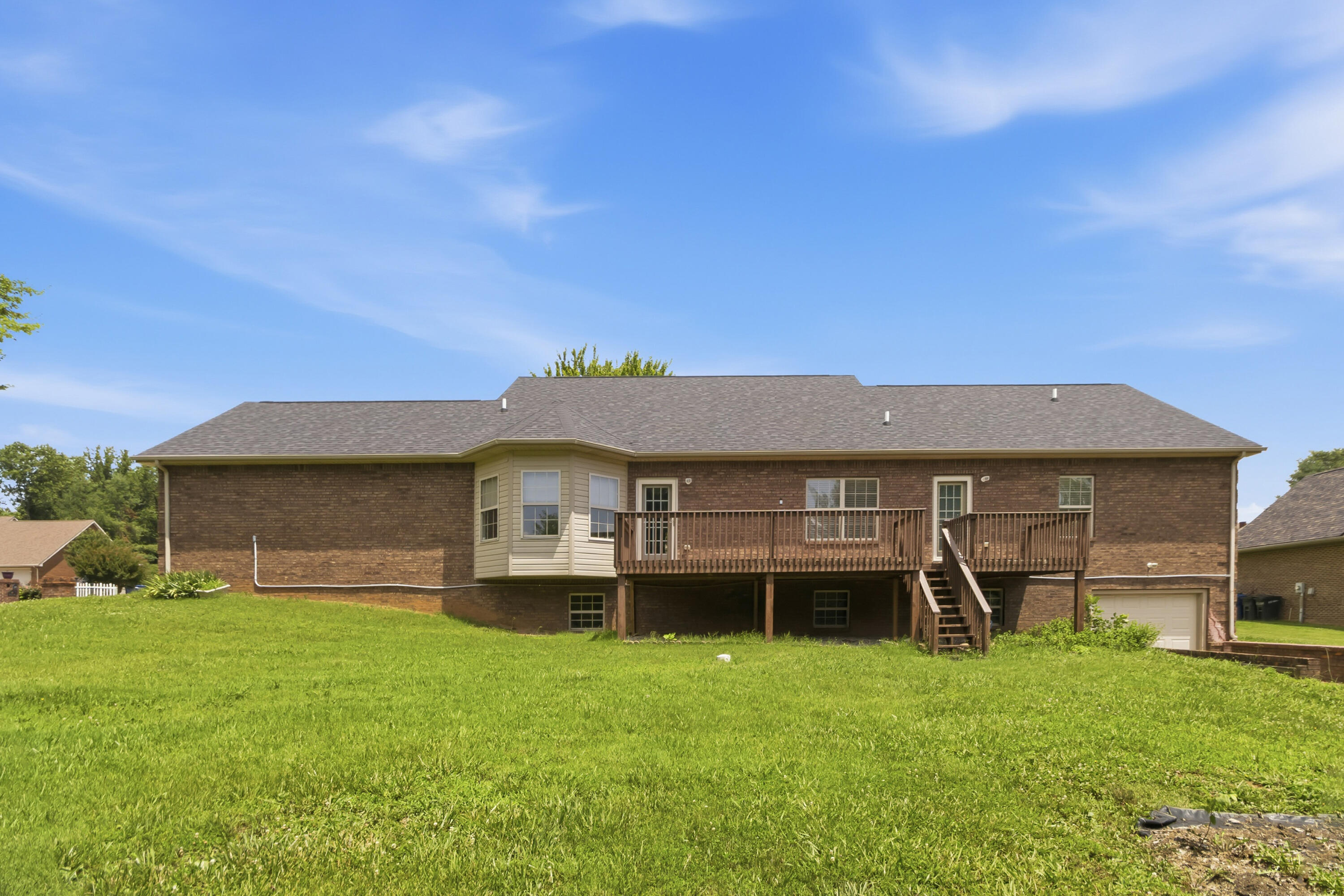 211 White Tail Run Property Photo 51