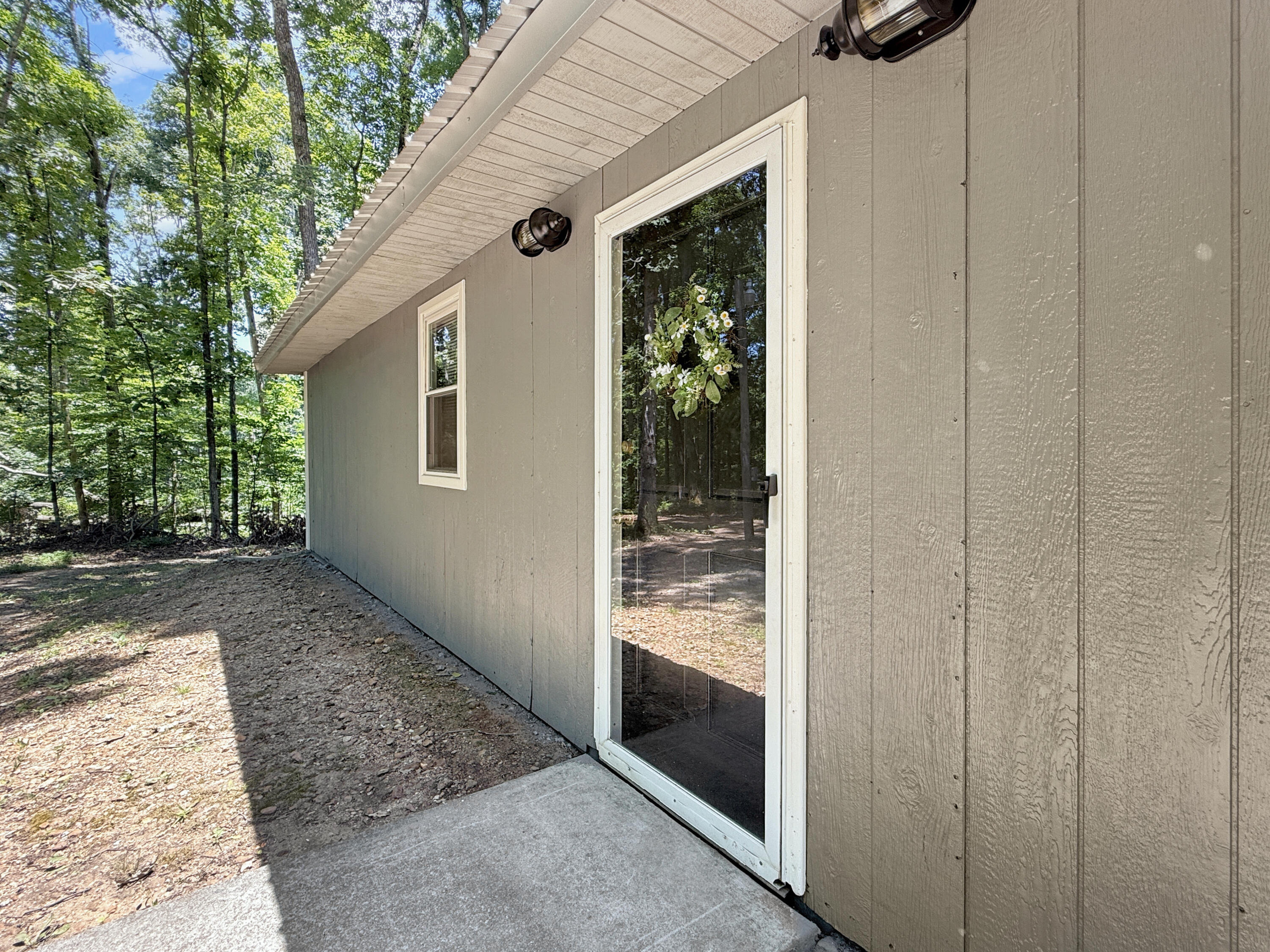 146 Hesley Drive Property Photo 2