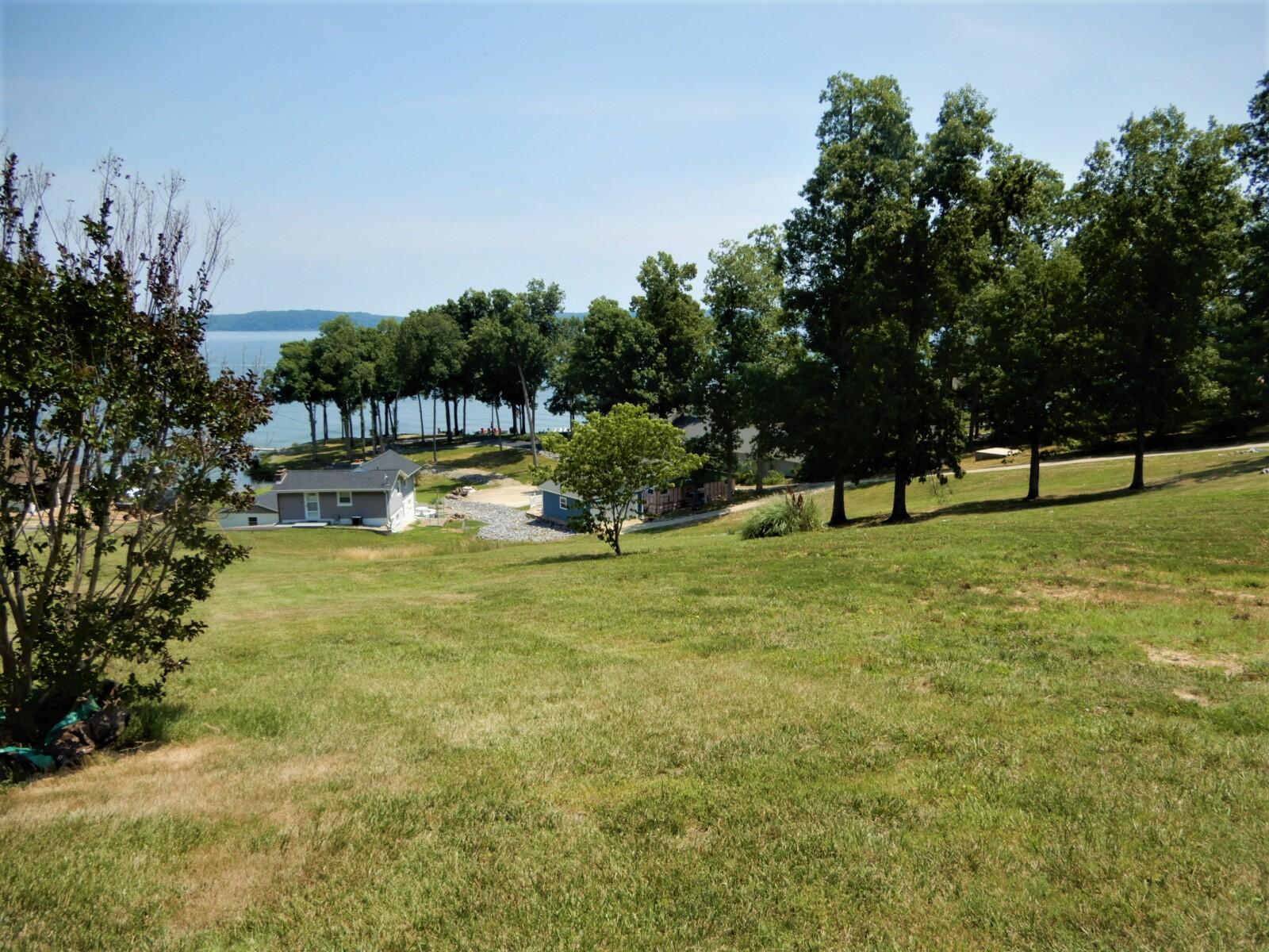27 Paradise Point Property Photo 5