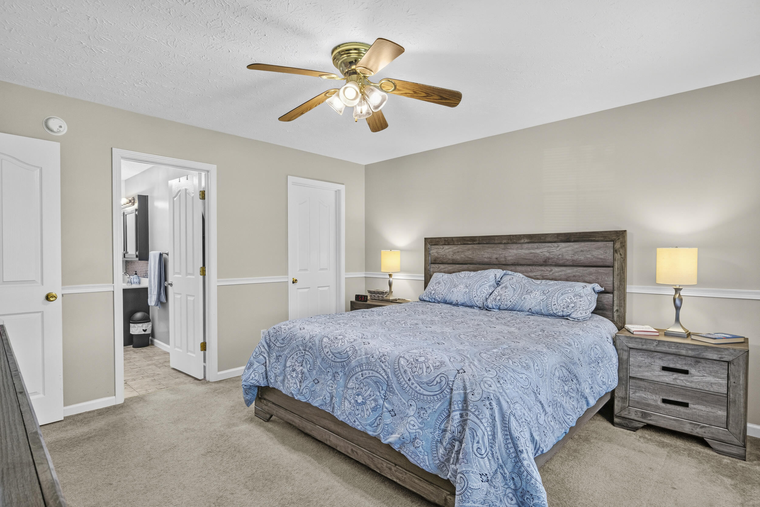 320 Kings Trace Drive Property Photo 15