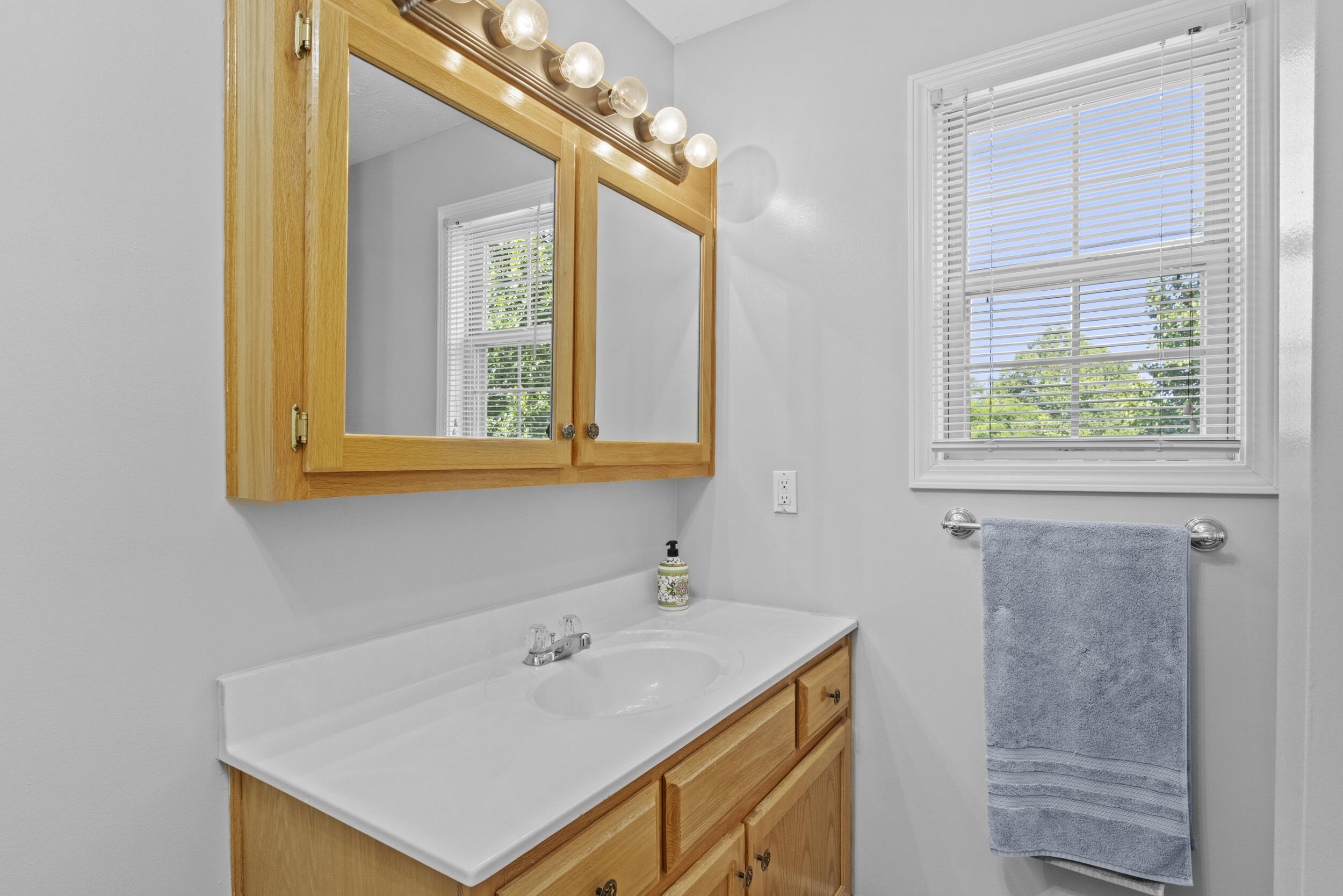 320 Kings Trace Drive Property Photo 22