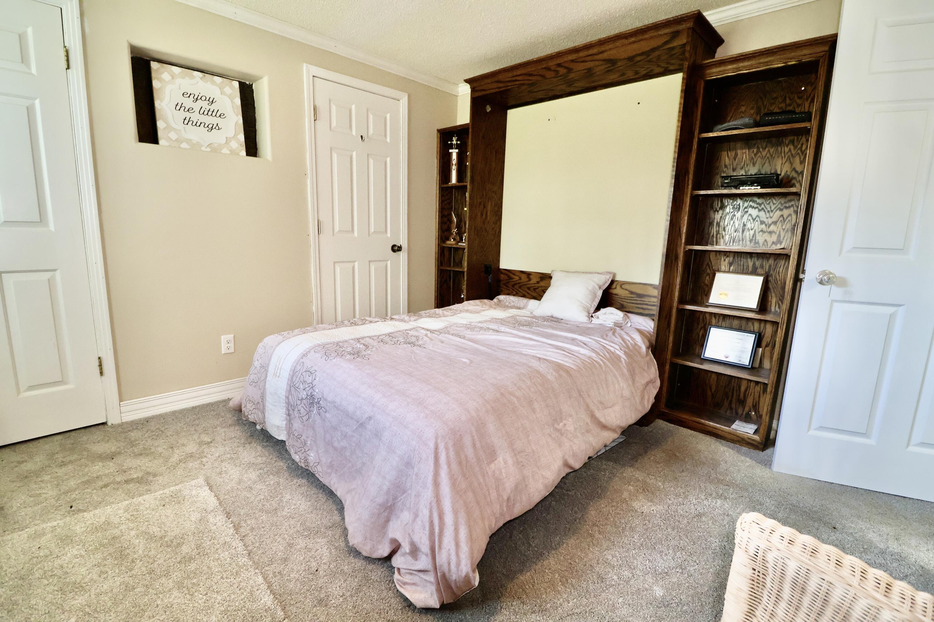 588 Bay Lane Property Photo 48