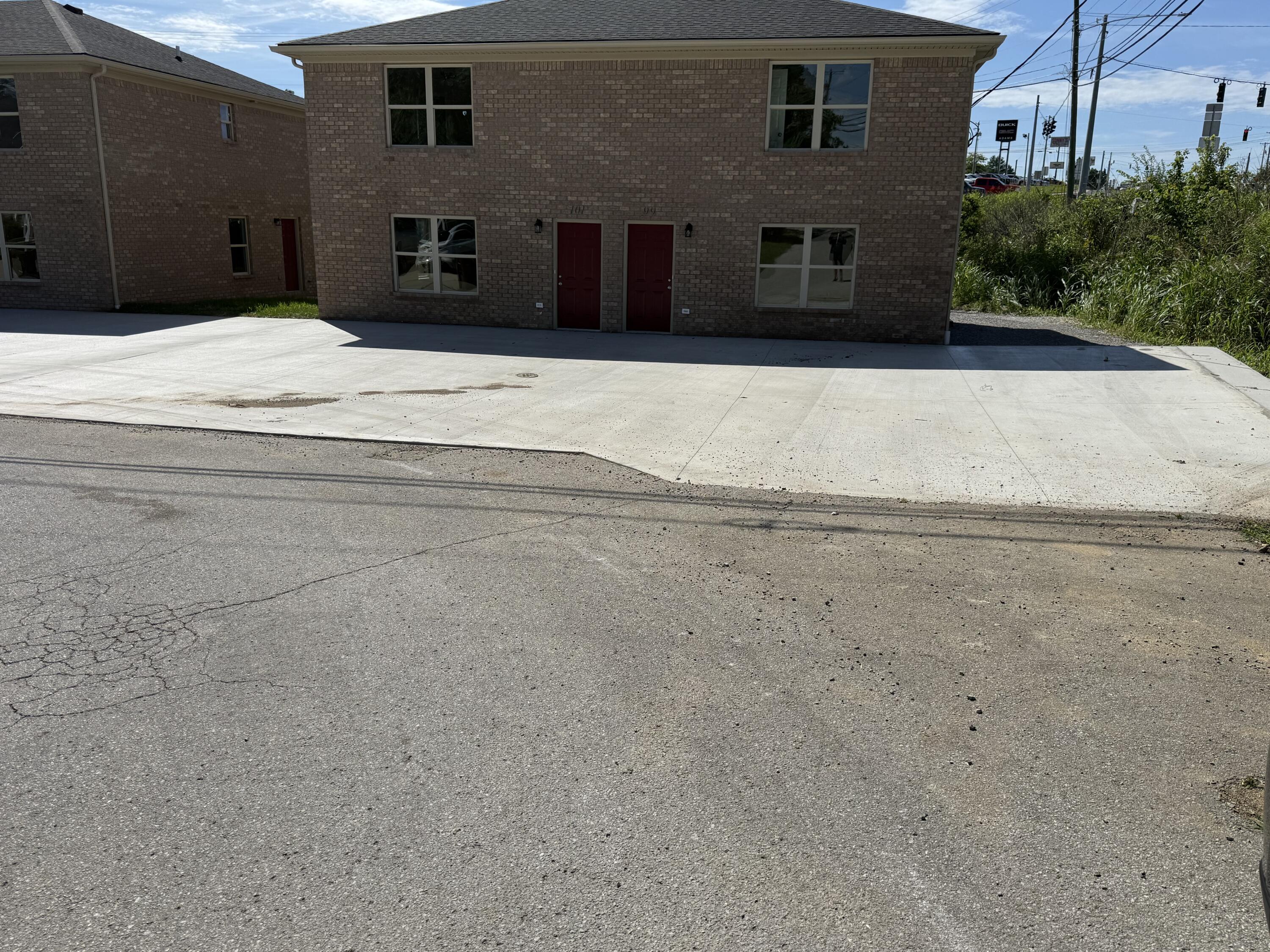 101 Valley Street 101 Property Photo 2