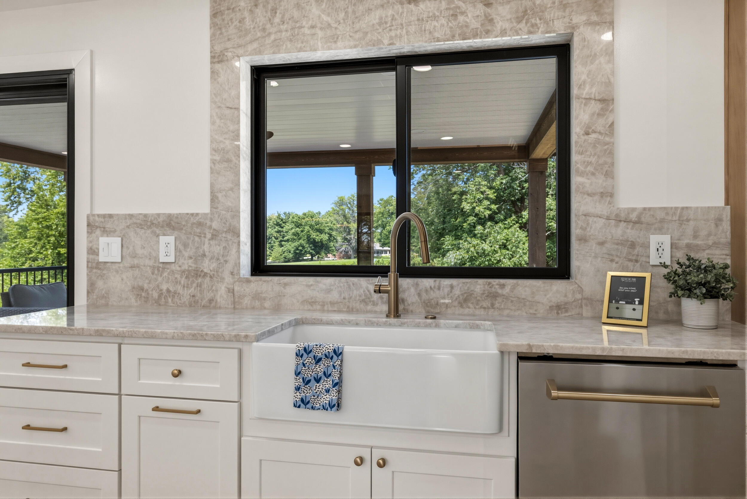 2202 Bahama Road Property Photo 16