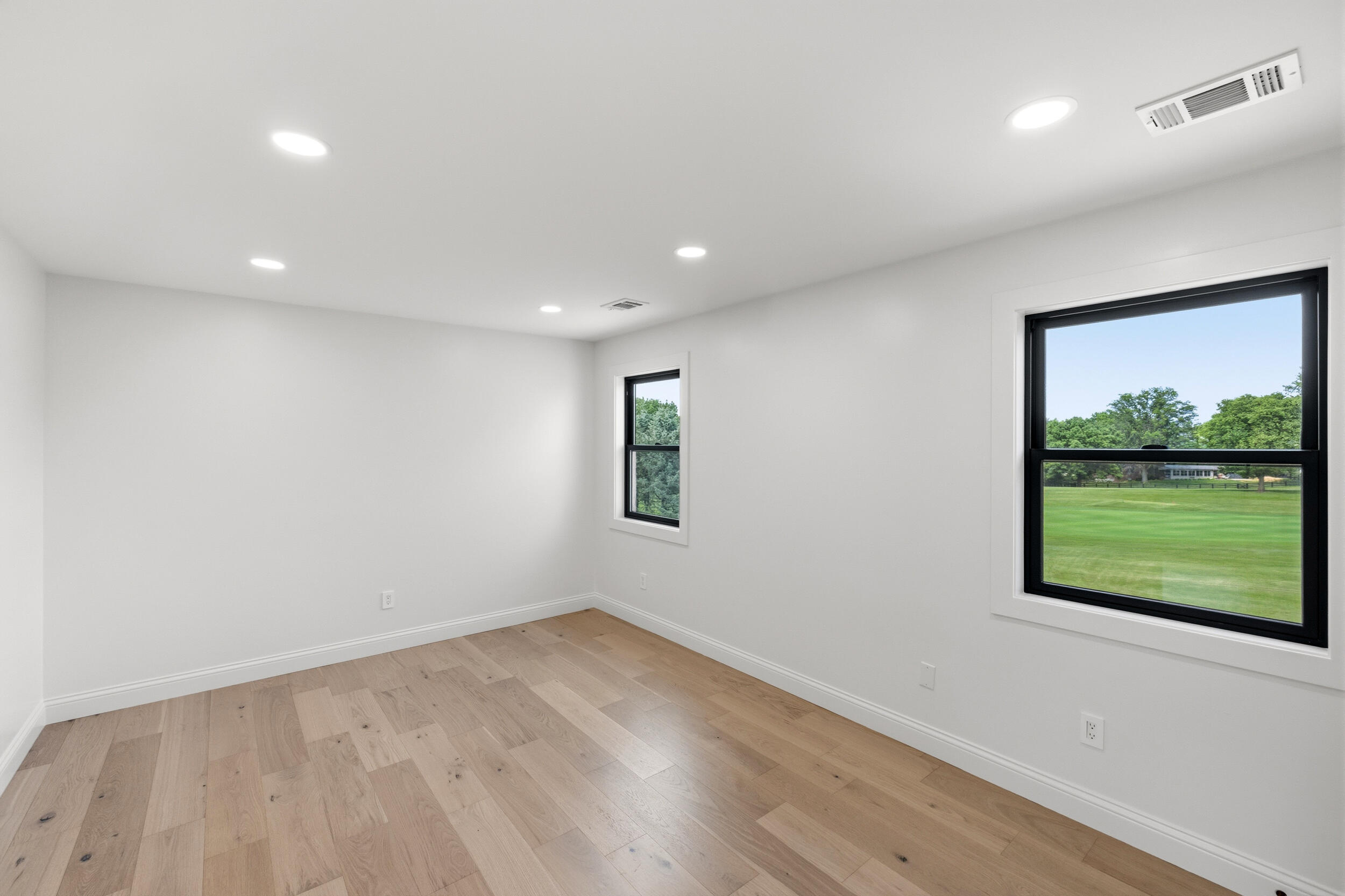 2202 Bahama Road Property Photo 47