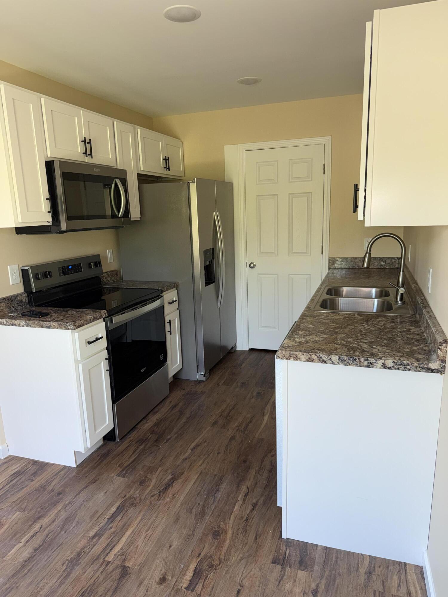 103 Valley Street Property Photo 23
