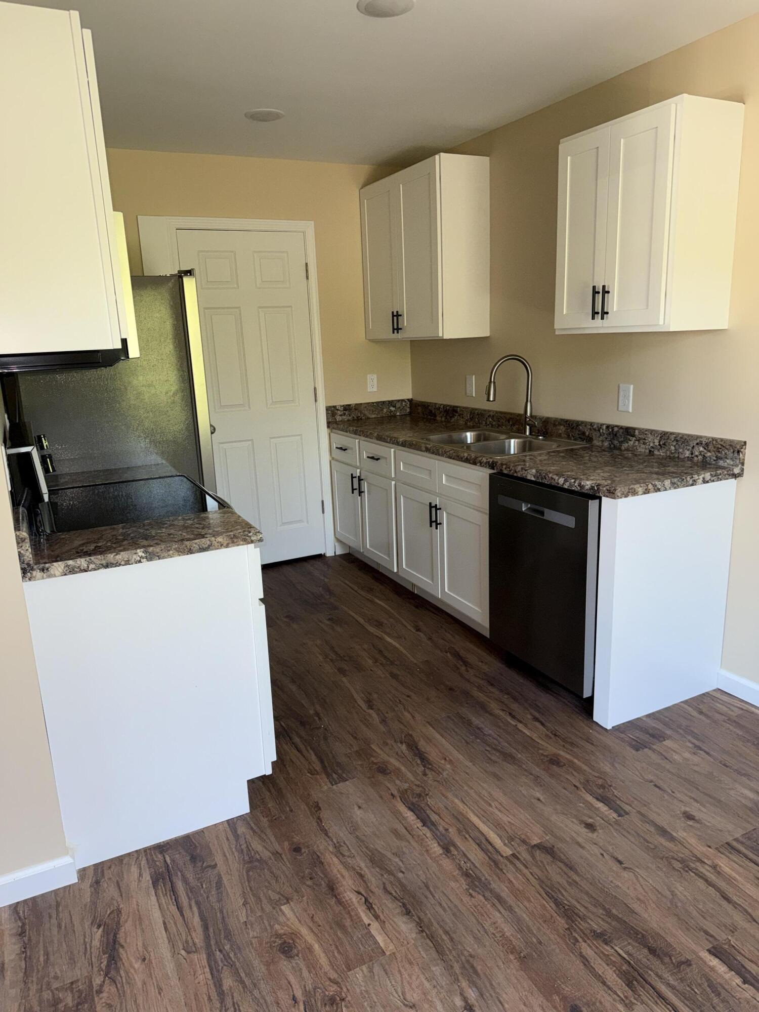 103 Valley Street Property Photo 25