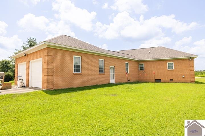 2616 State Route 440 Property Photo 4
