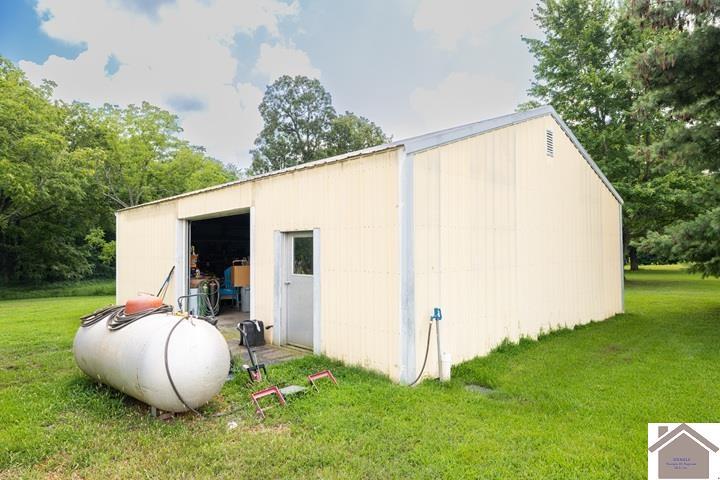 2616 State Route 440 Property Photo 28