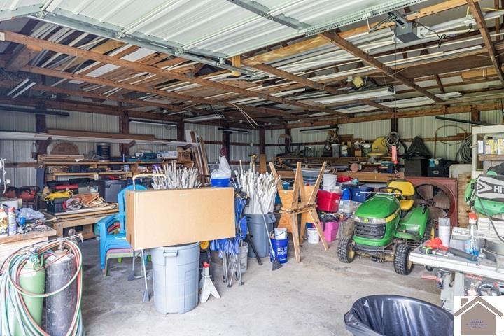2616 State Route 440 Property Photo 29