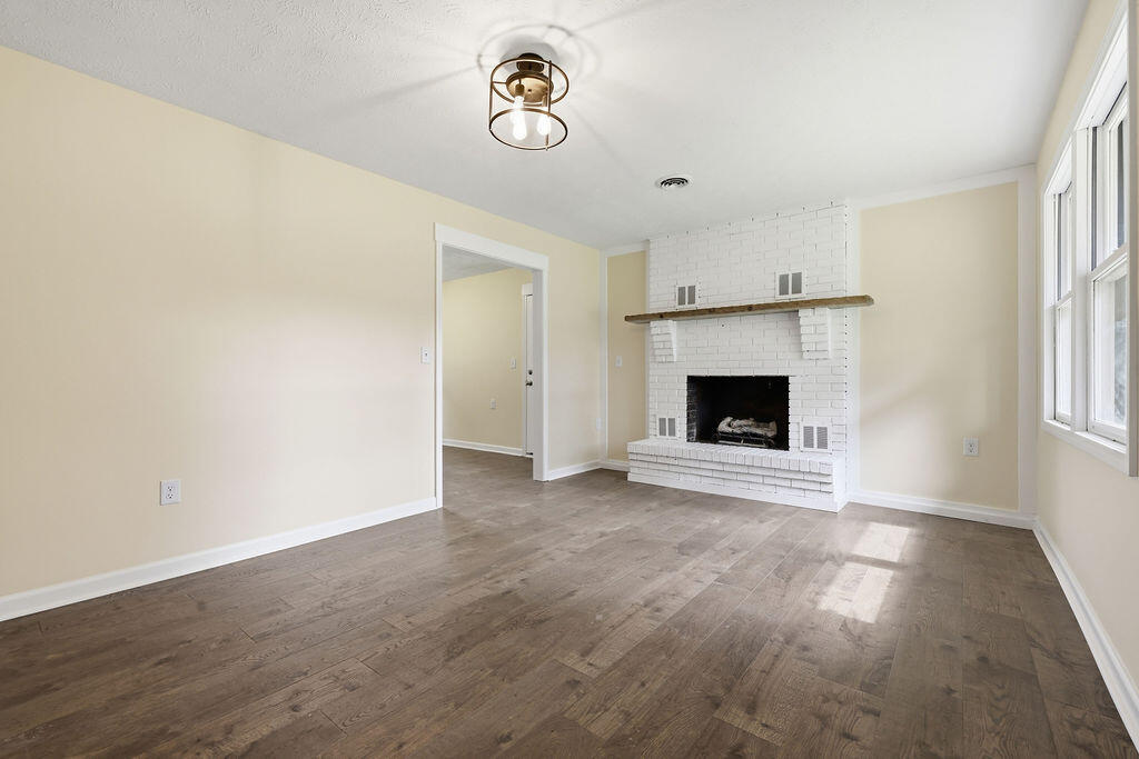 2635 Said Road Property Photo 4