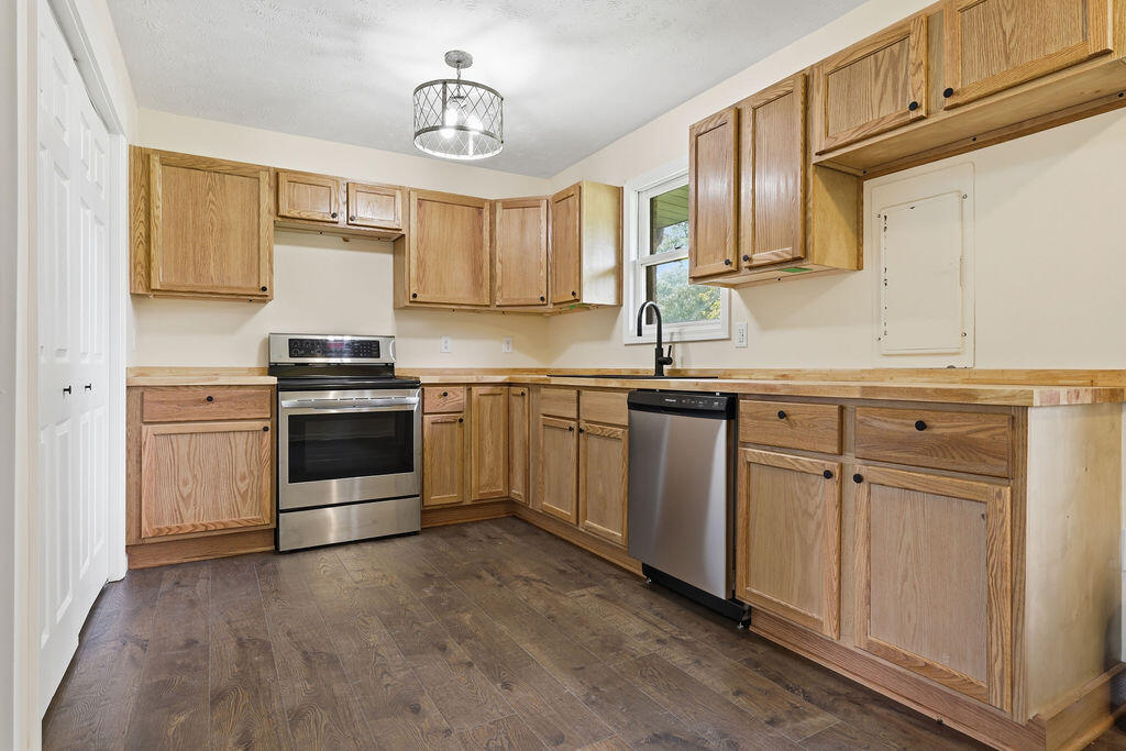 2635 Said Road Property Photo 10