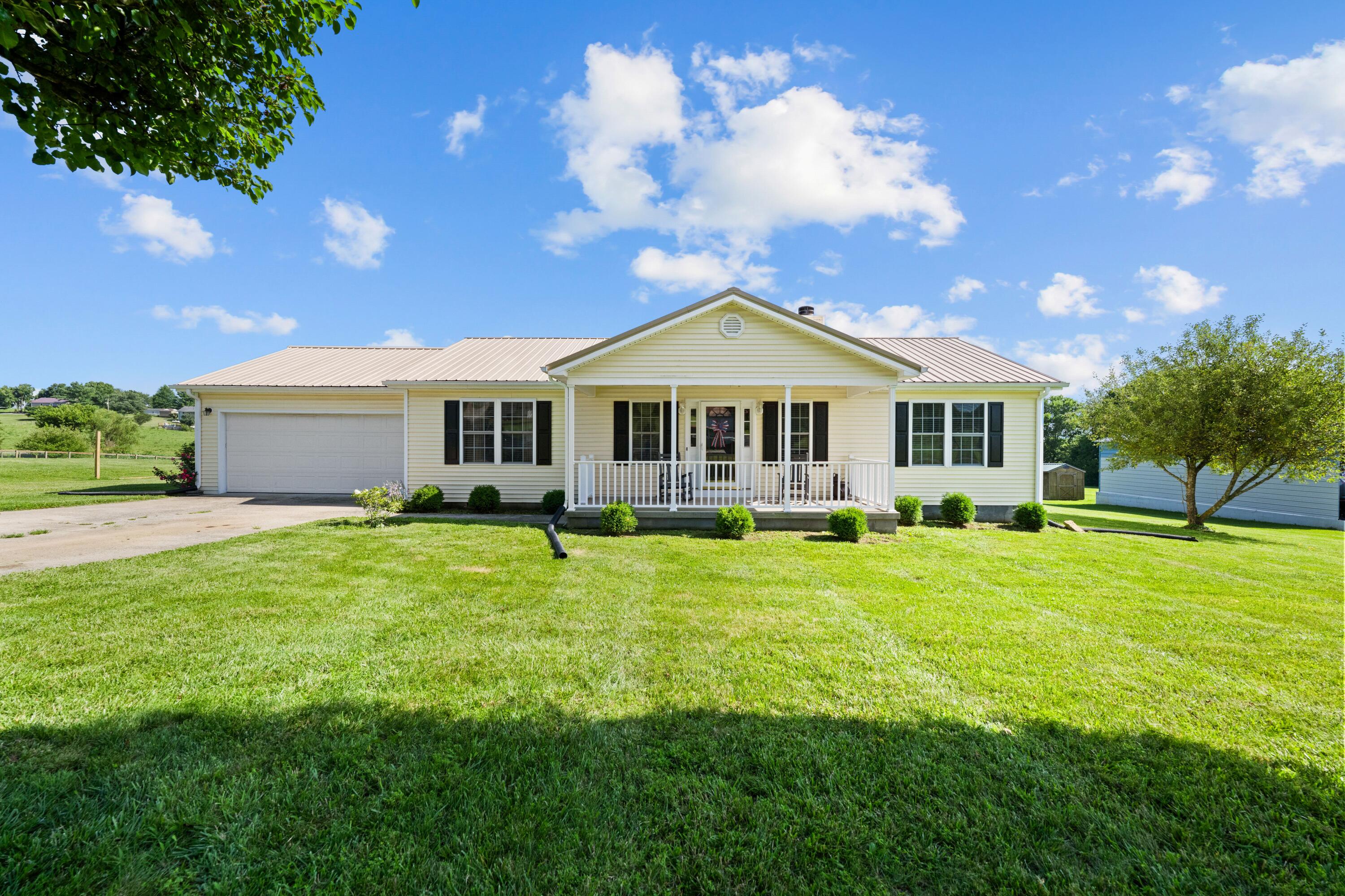 143 Rolling Meadows Drive Property Photo 23