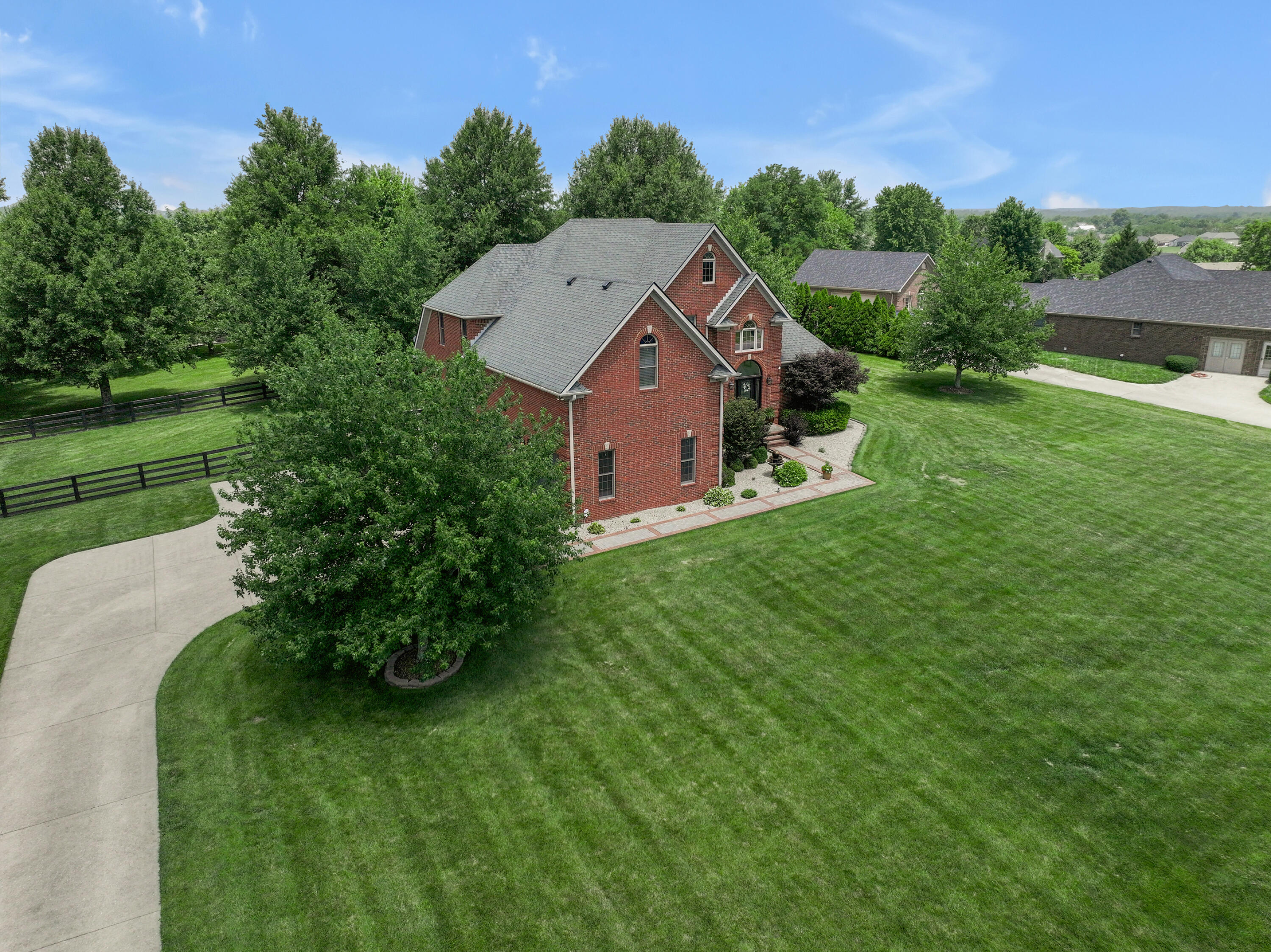 200 Upper Hines Creek Road Property Photo 2
