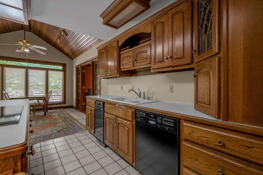 3564 Antilles Drive Property Photo 34