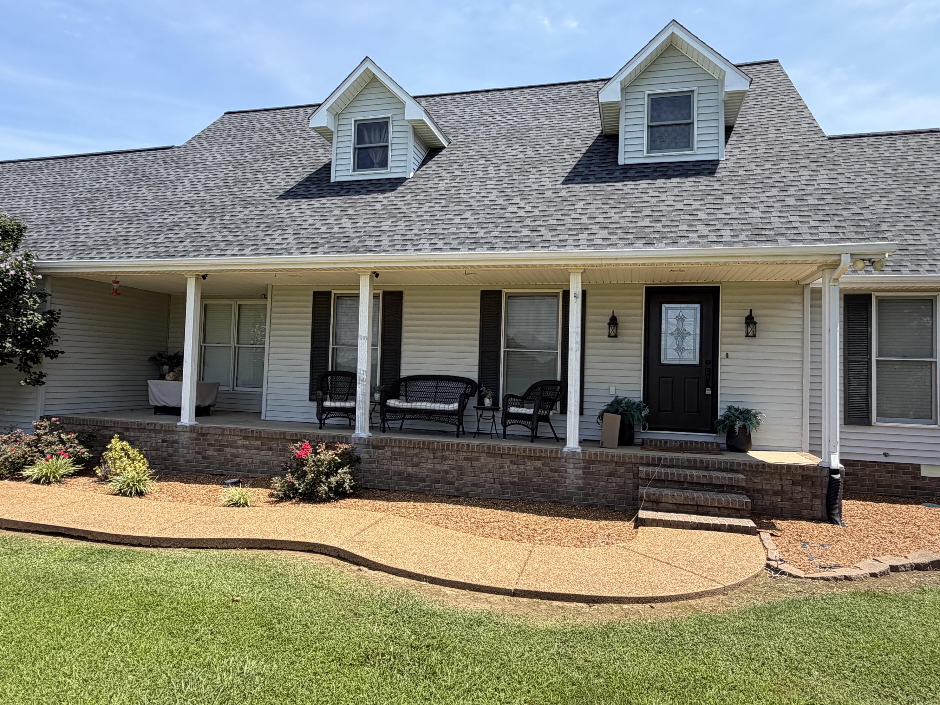 1162 Cavender Road Property Photo 4