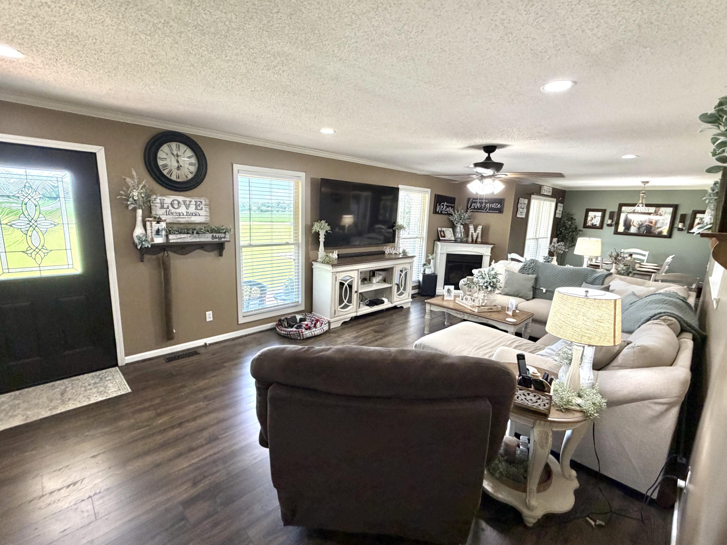 1162 Cavender Road Property Photo 14