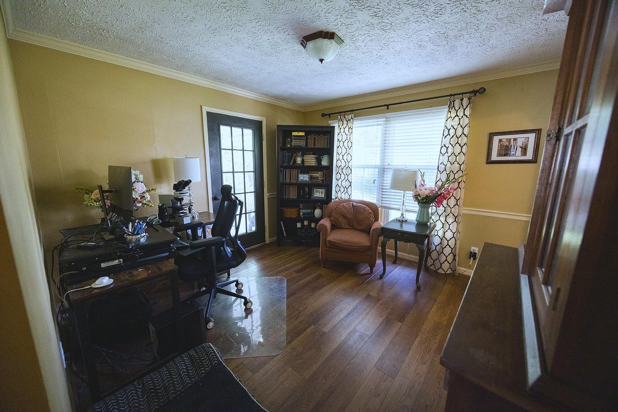 111 Lone Oak Drive Property Photo 26