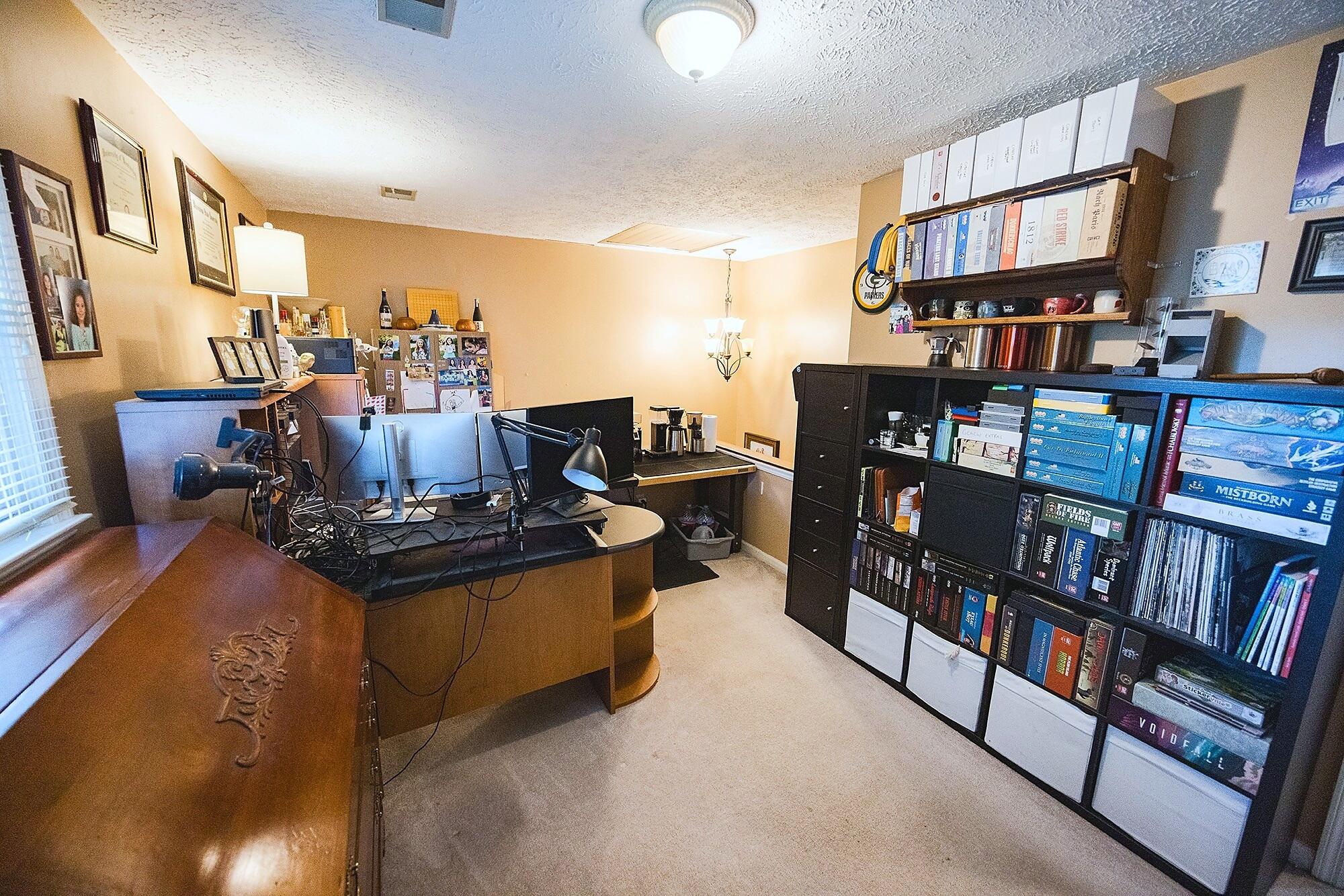 111 Lone Oak Drive Property Photo 37