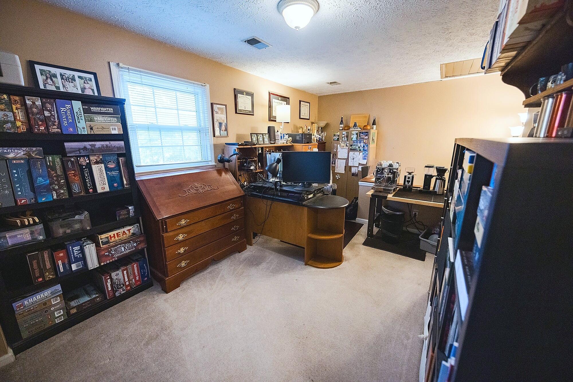 111 Lone Oak Drive Property Photo 38