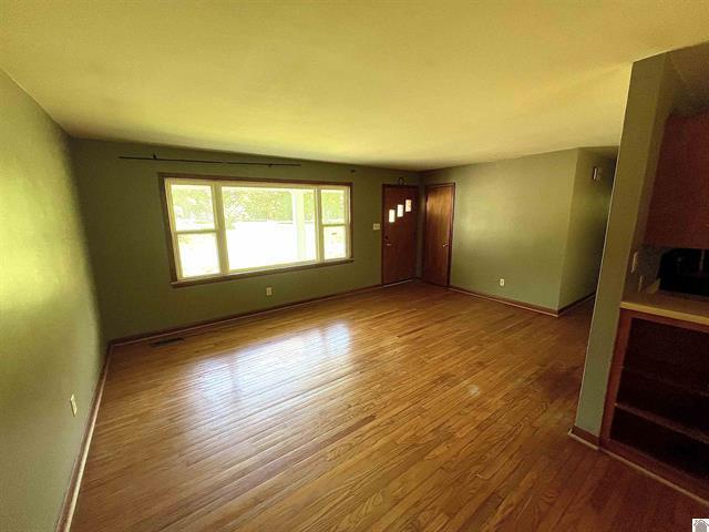 1562 Moors Camp Highway Property Photo 8