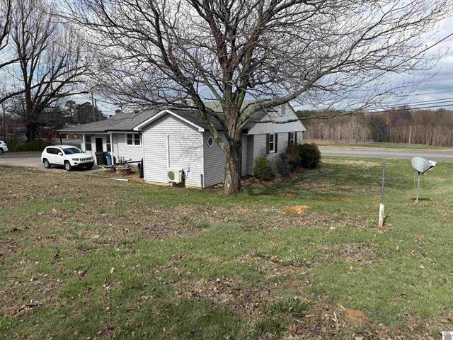 658 E 5th Avenue Property Photo 28